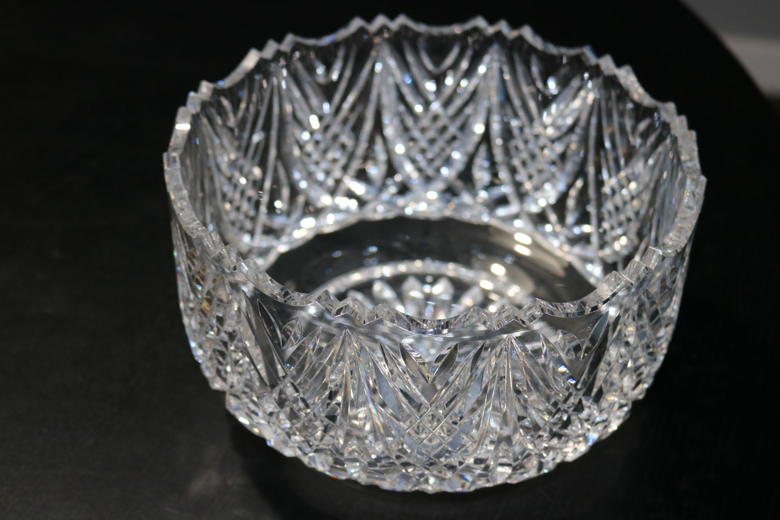 WATERFORD CRYSTAL MASTER CUTTER 8″ TRIFLE CAVIAR BOWL – Discontinued Piece
