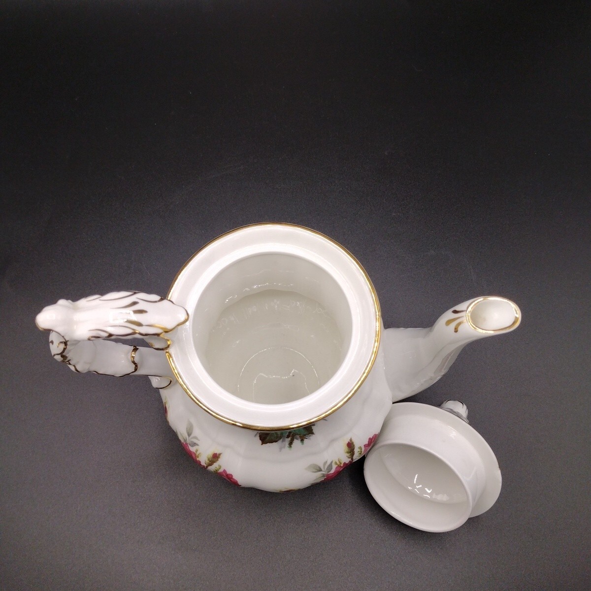 VTG Hammersley Bone China Grand Mother’s Rose Coffee Pot & 2 Flat Cups Gold Trim