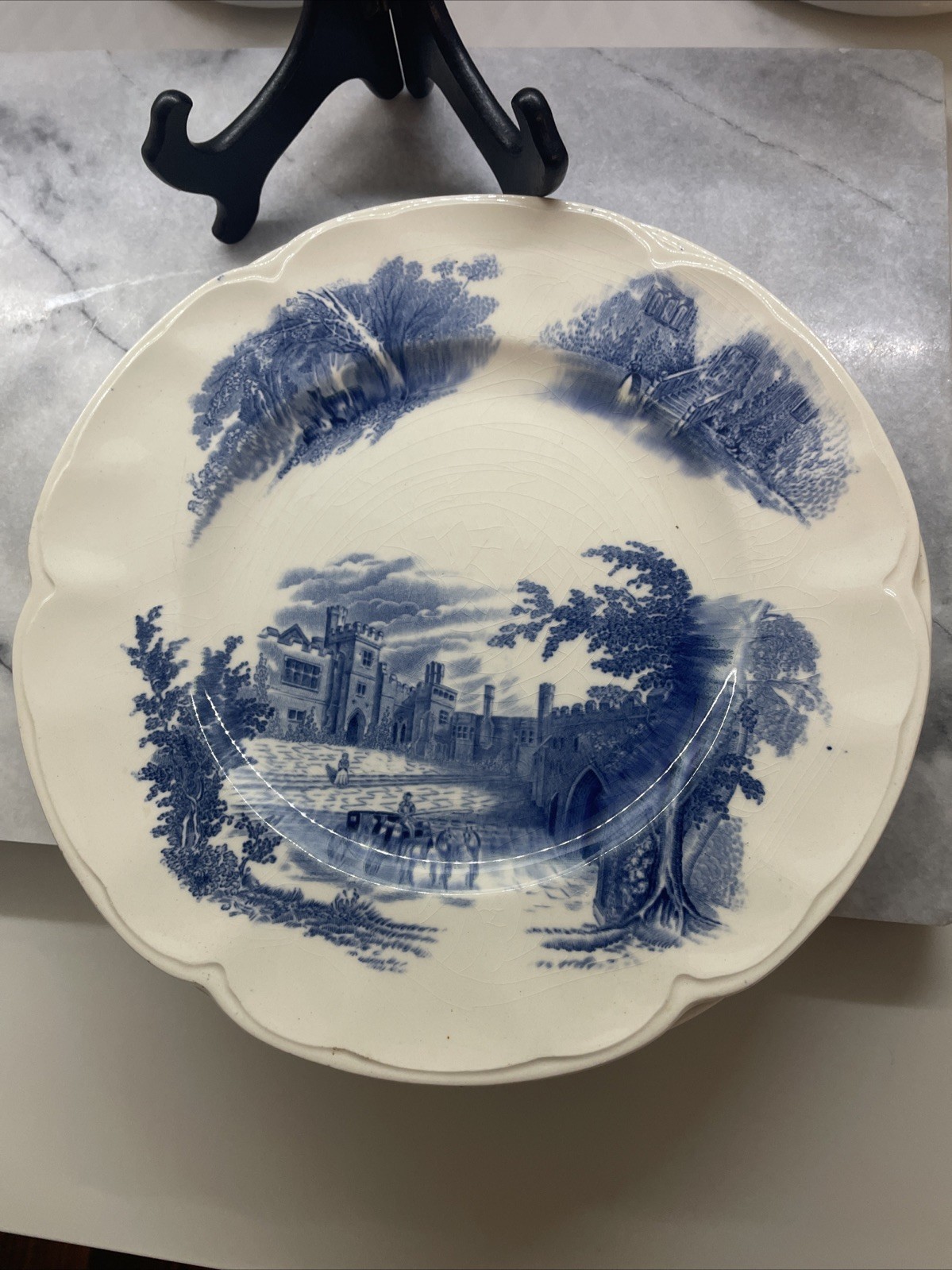 Vintage 1960s-1970s Hadden Hall Plates 3-9” And 3-10” Set Of 6.