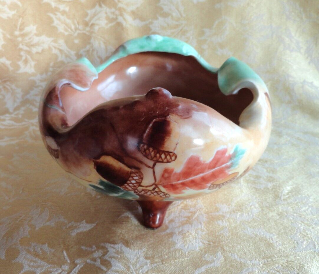 ANTIQUE ROSENTHAL R.C. BAVARIA HAND PAINTED FOOTED NUT BOWL SIGNED CA. 1891-1906