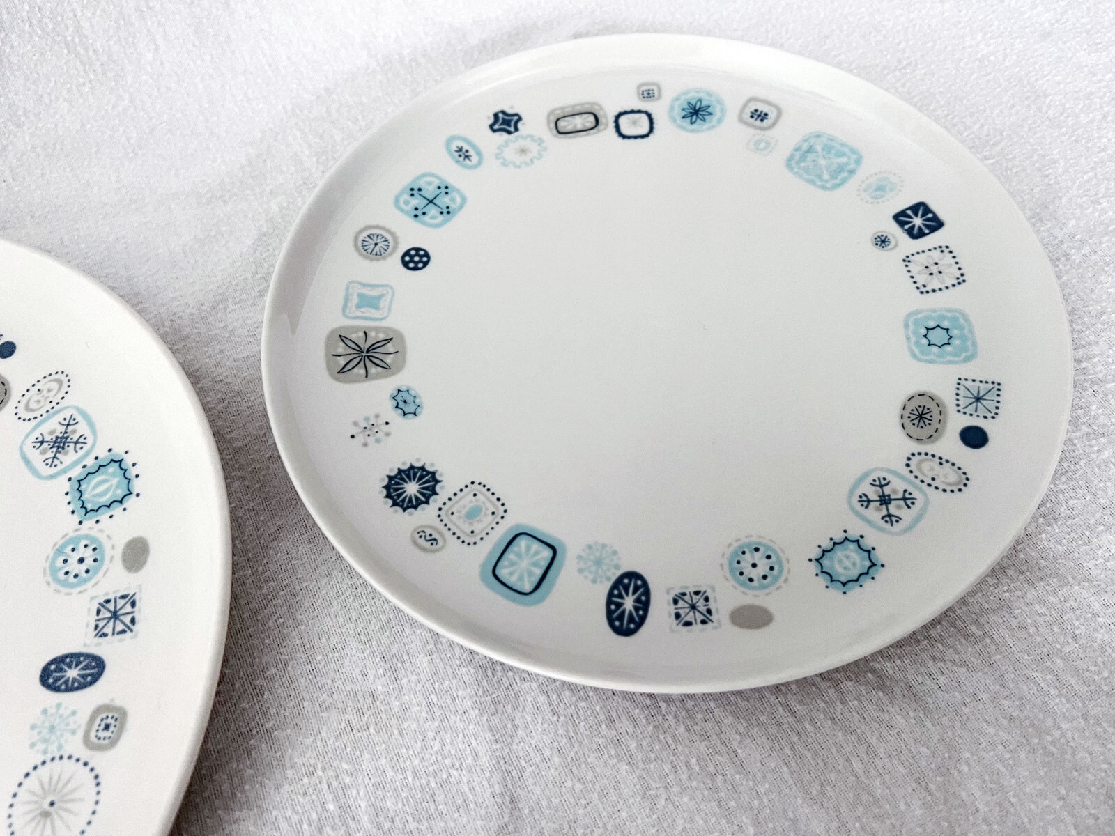 1950s-60s Franciscan Del Mar 5-Piece Placesetting EUC Atomic 3 Plates/Cup/Saucer