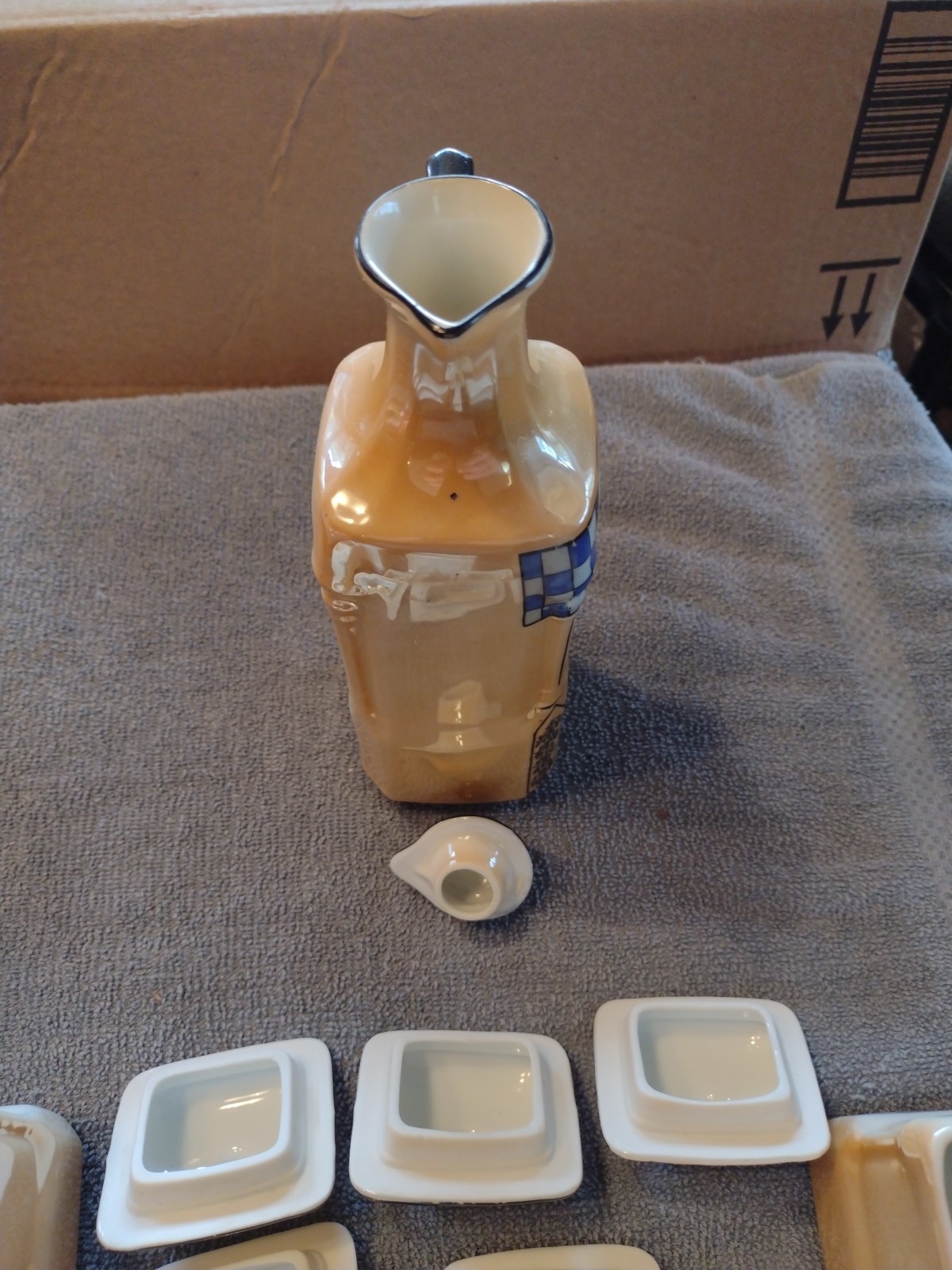 Vintage Collectible Victoria CzechoSlovakia Spice Jars And Vinegar Cruet Rose…
