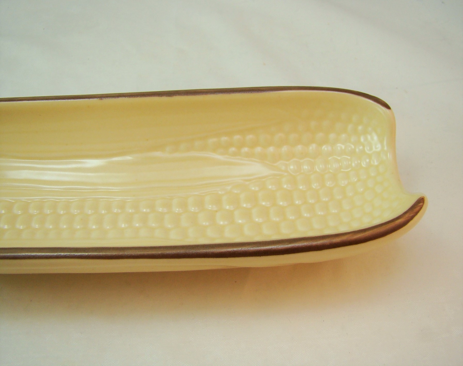 Pfaltzgraff VILLAGE USA Corn Holder(s) EXCELLENT
