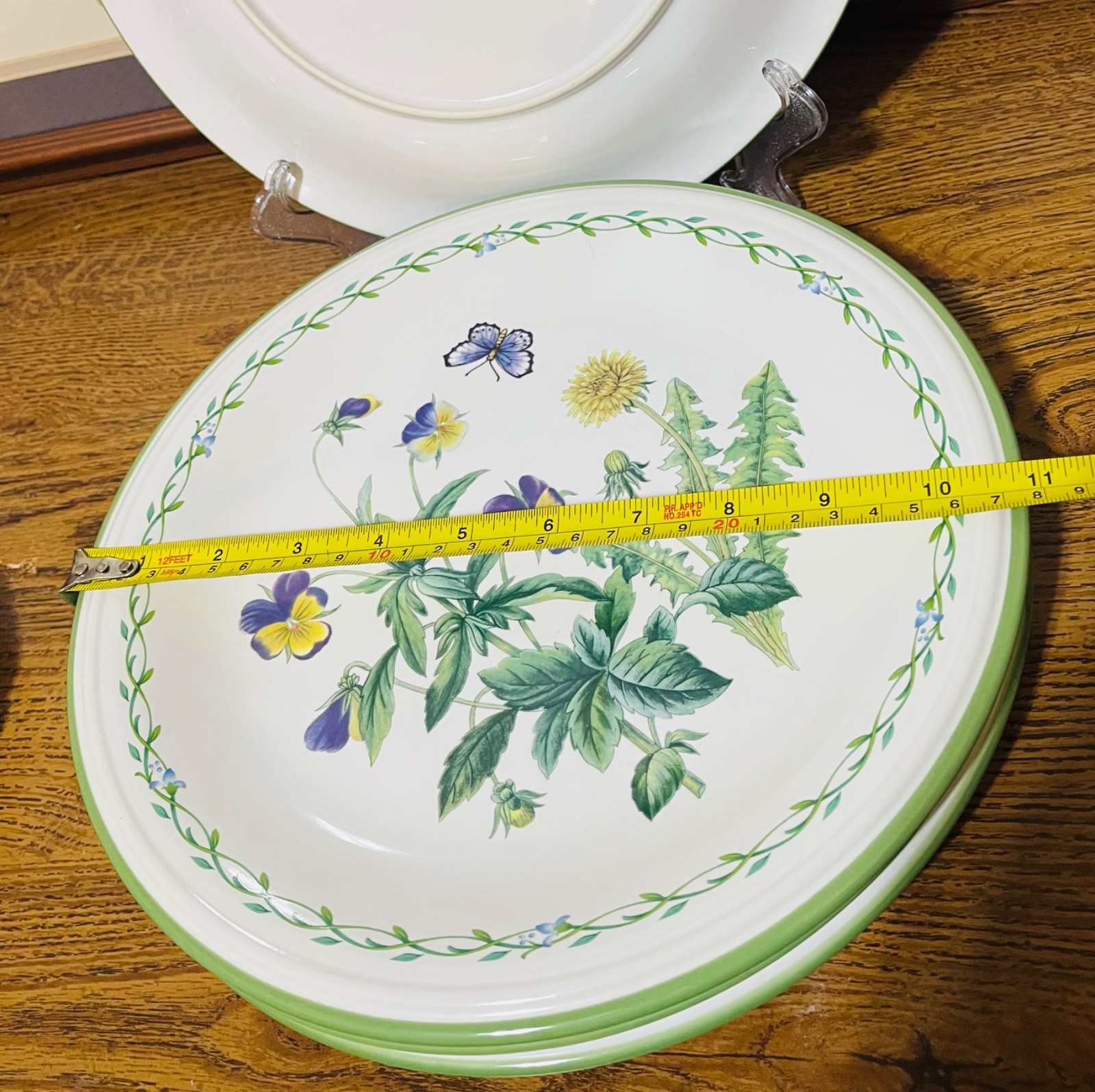 Studio Nova, GARDEN BLOOM Dinner Plate(s), Near Excellent Condition; Several