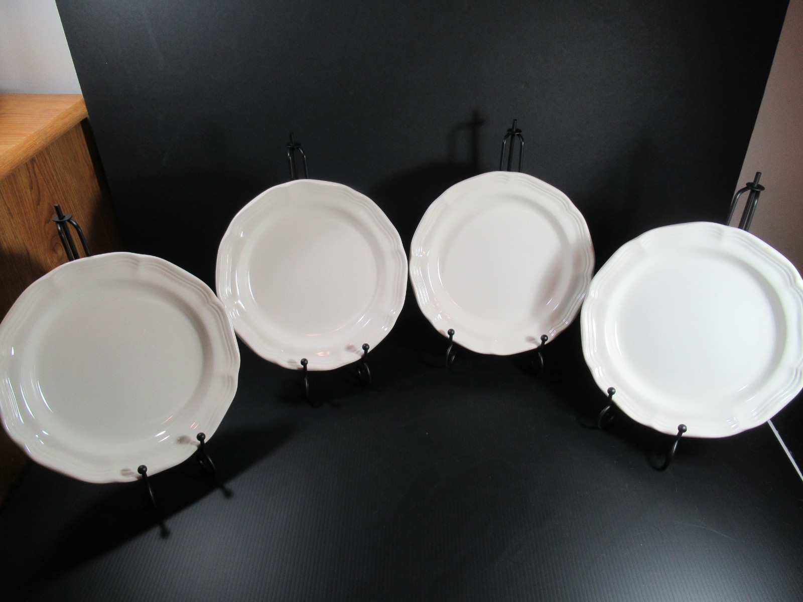 Set of 4 Mikasa Scalloped Rim Edges Soup Salad 8″ Bowls French Countryside F9000