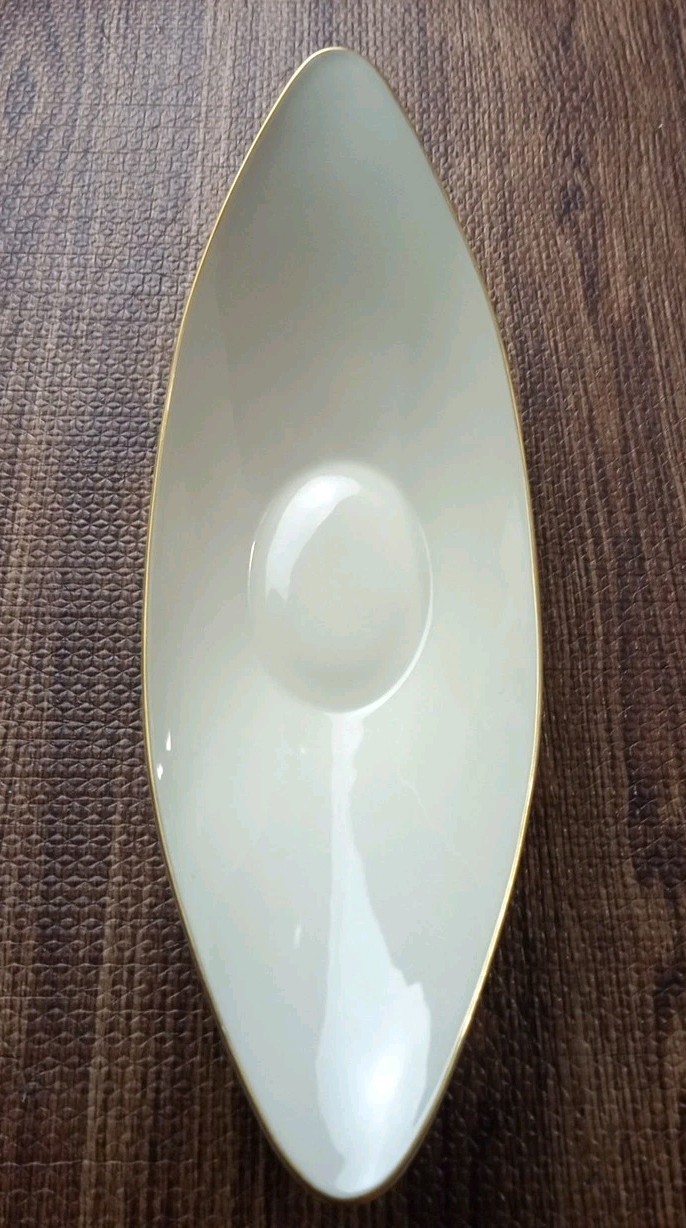 Lenox Oblong Bowl (Boat/Canoe), Ivory Color, Gold Trim, 15 1/4″x5 1/4″