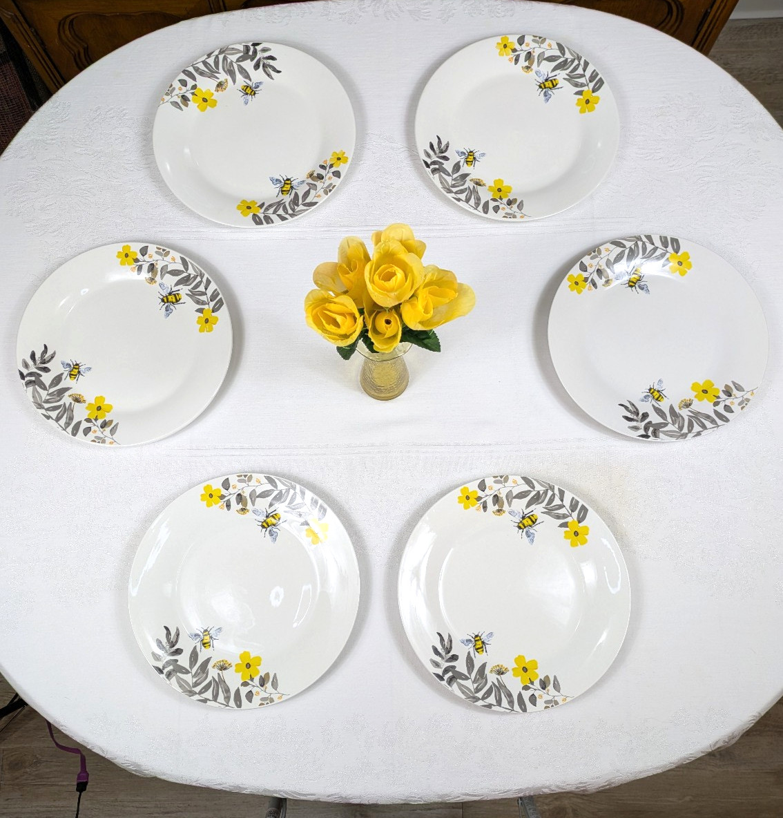 24 ROYAL NORFOLK BUMBLEBEE & FLOWERS Service for 6, Dinner Salad Plate Bowl Mugs