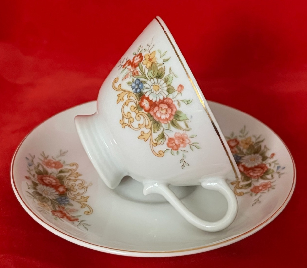 Yamaka Demitasse Cup & Saucer Delicate Floral Petite, Made In Occupied Japan