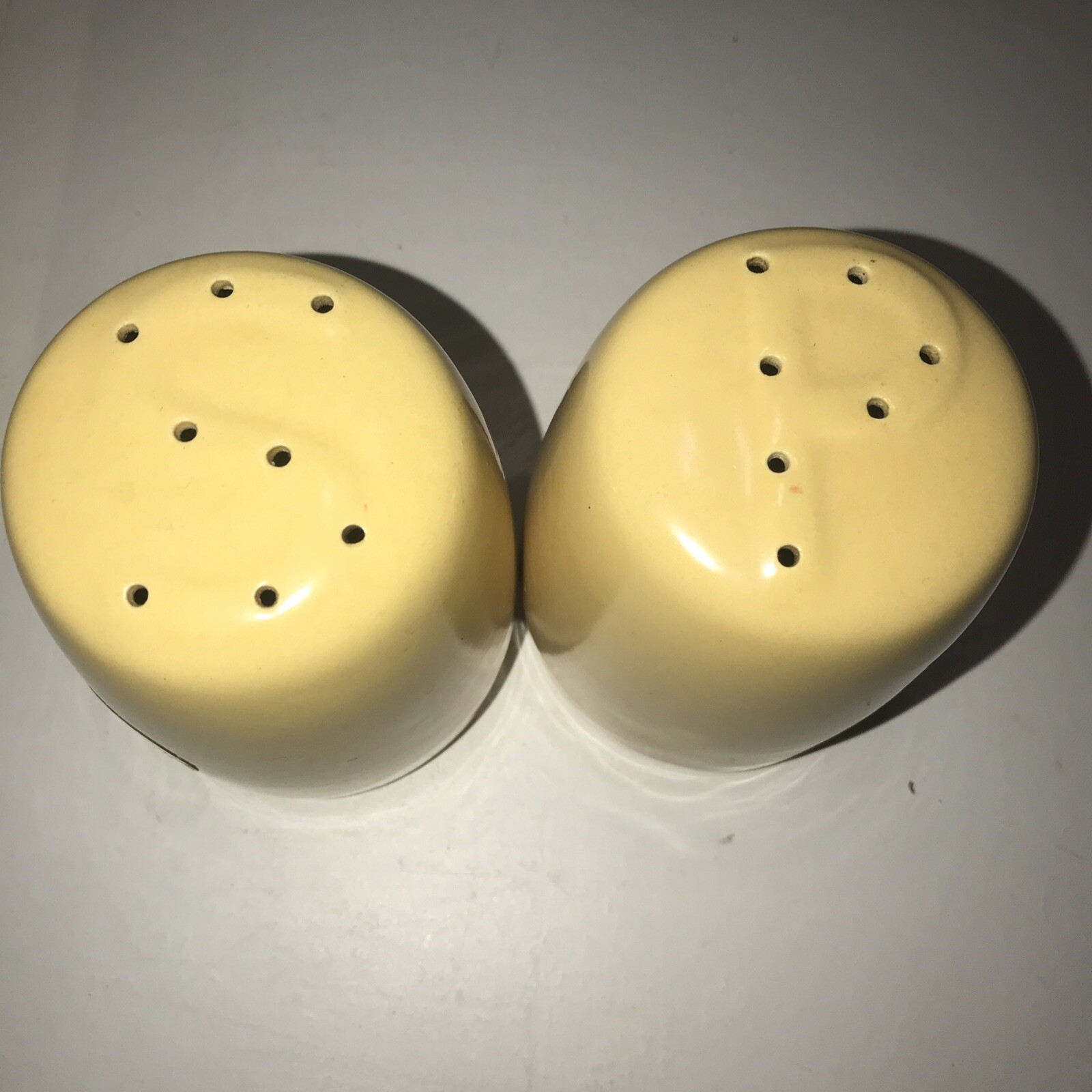 La Solana Salt Pepper Shakers Yellow Vintage Pottery MCM Intact Faded Labels