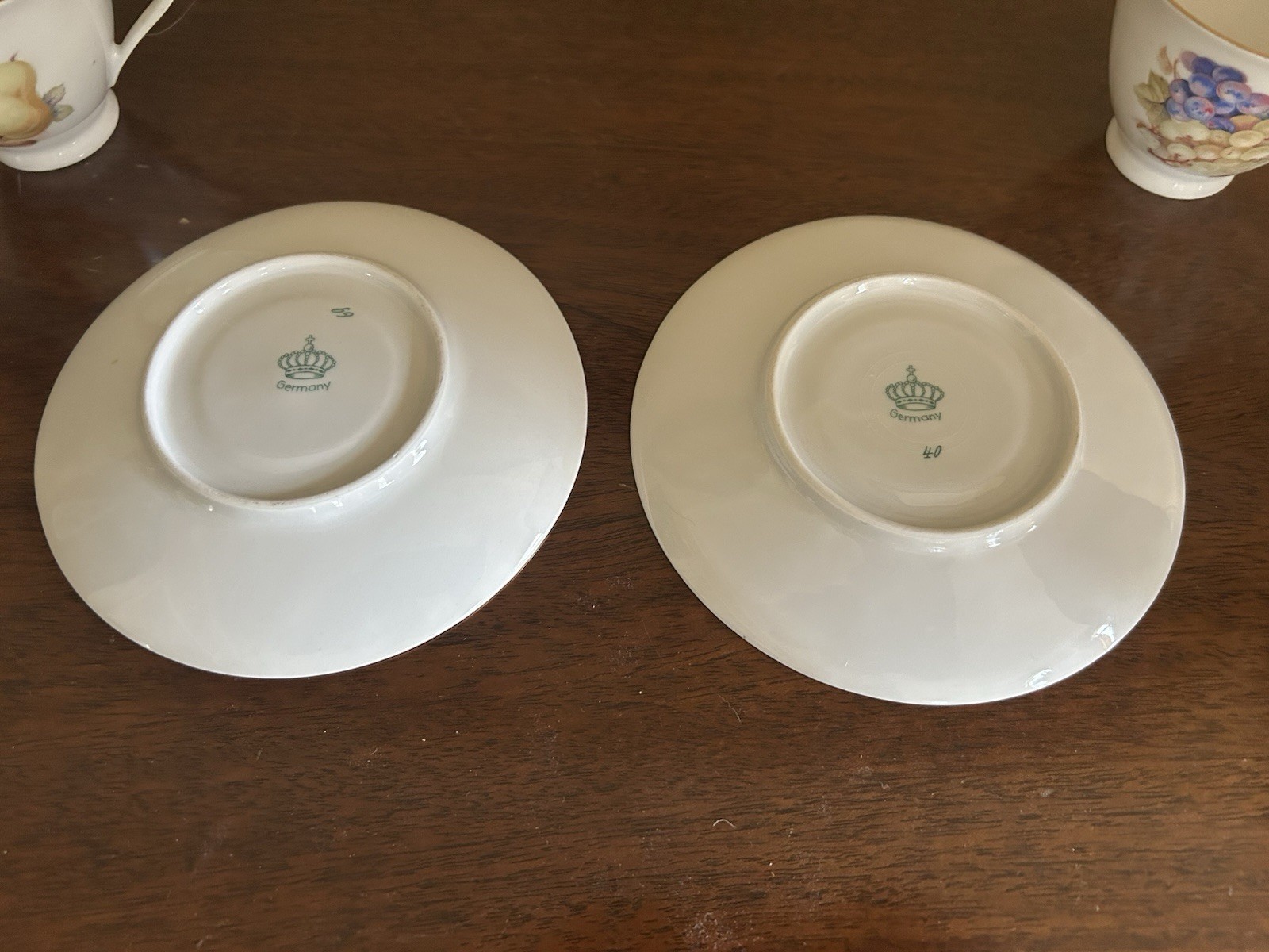 Germany Porcelain Fruit Pattern Cup & Saucer Set Four-Piece White Multicolor