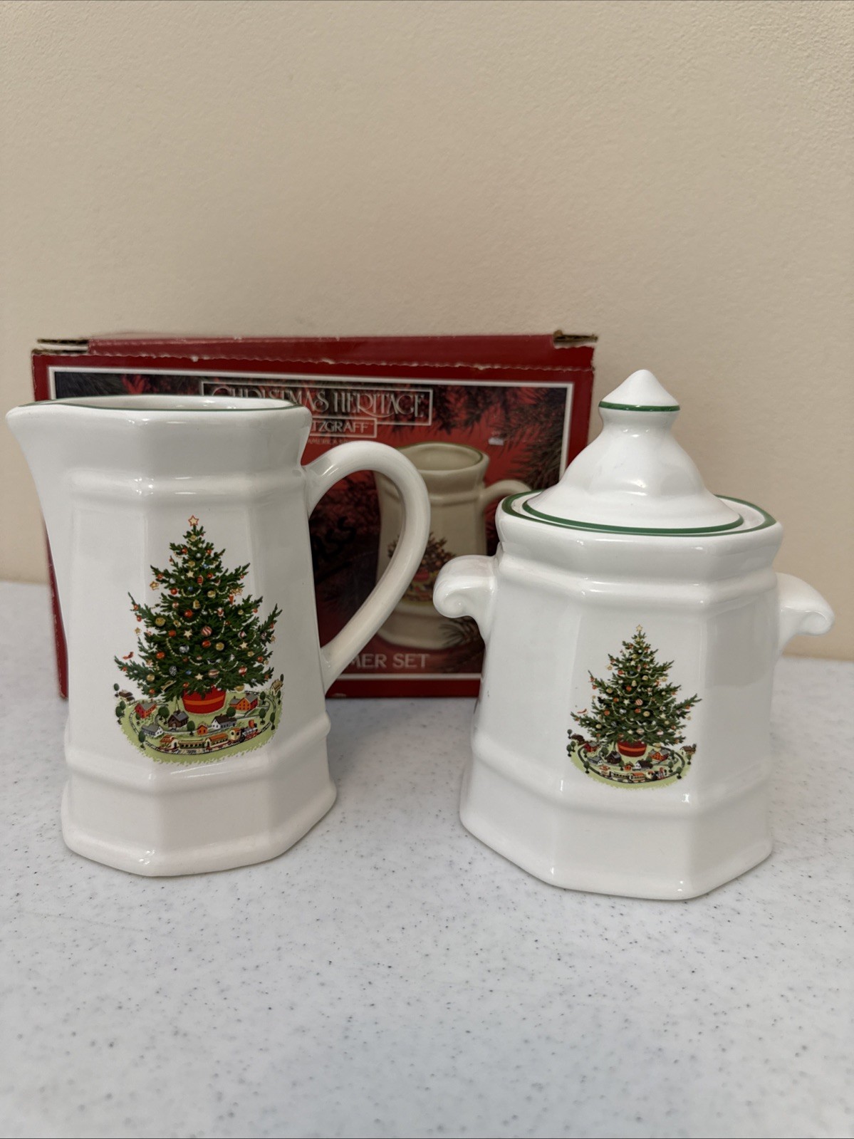 Pfaltzgraff CHRISTMAS HERITAGE Creamer and Sugar Bowl with Lid Tree With Box