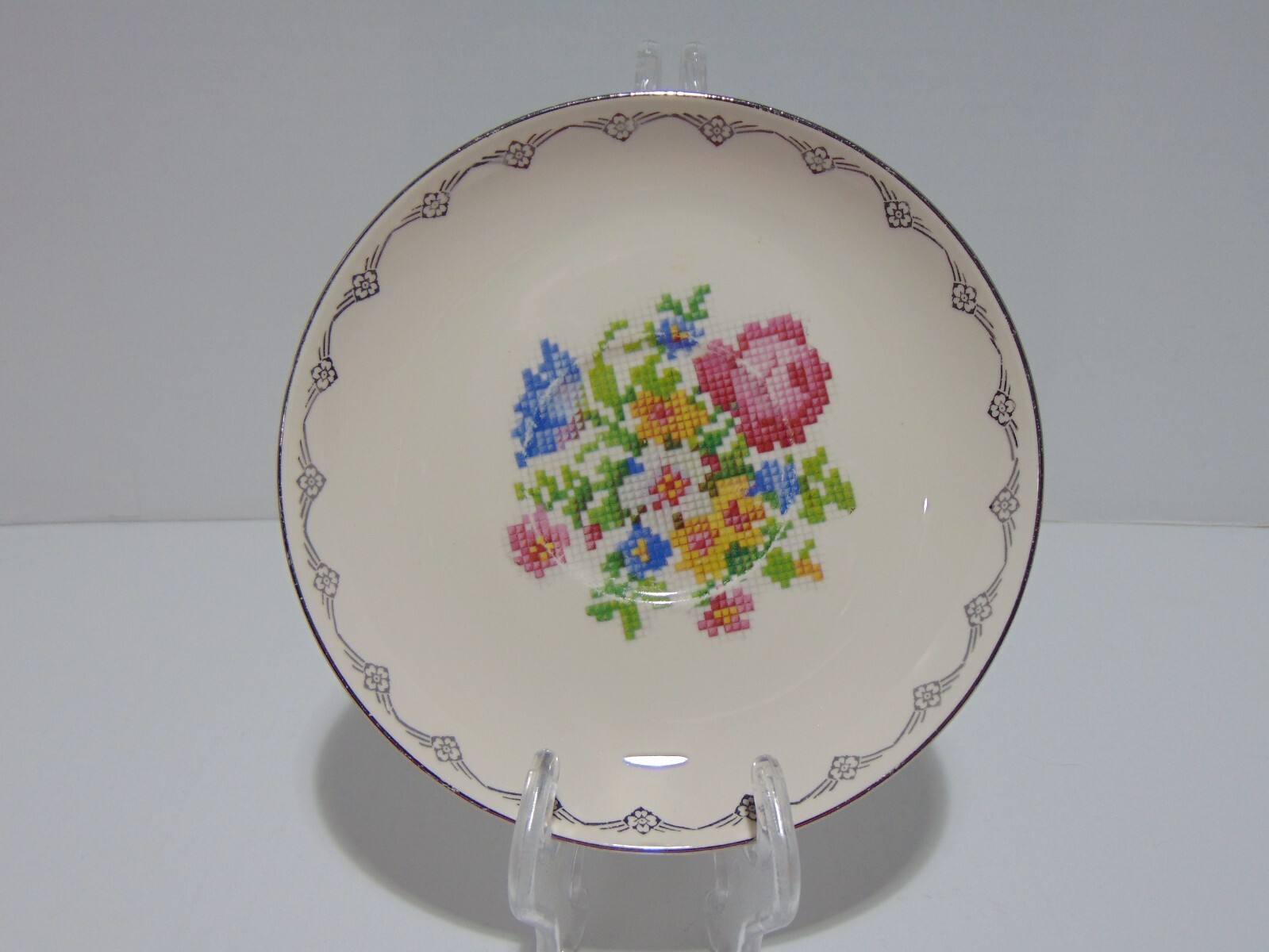 HLC Eggshell Nautilus Petit Point Saucer Homer Laughlin (D) 1936-1958