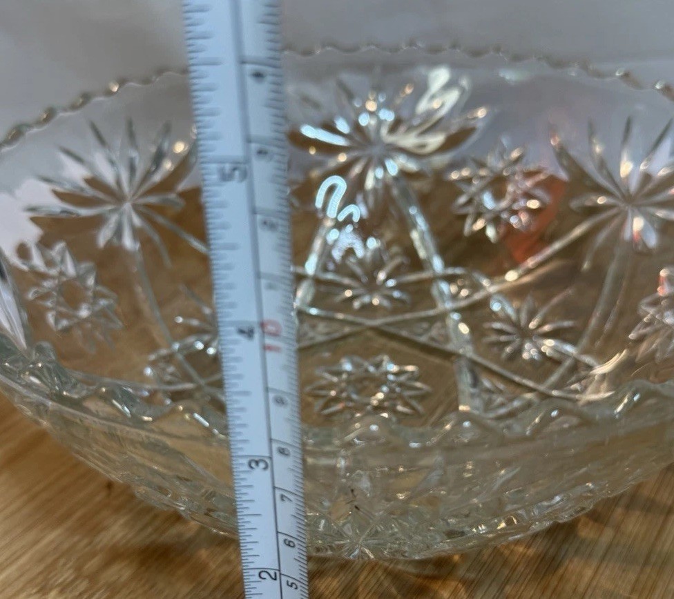 Vintage Clear Pressed Glass Serving Bowl Starburst Sawtooth Rim 8.5 Inch