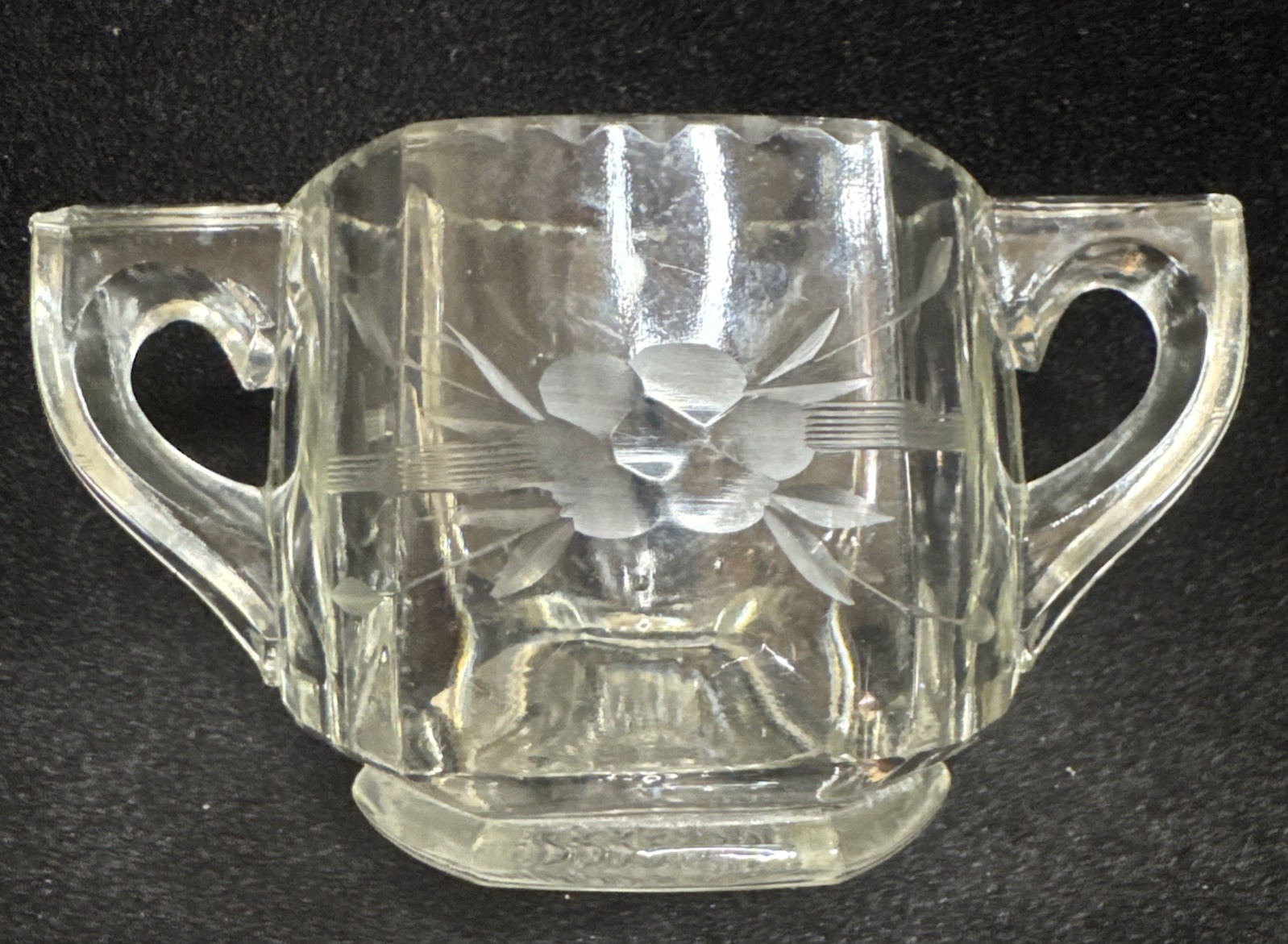 VTG Clear Crystal Glass Sugar Cube Bowl W/Flower Engraved On Sides