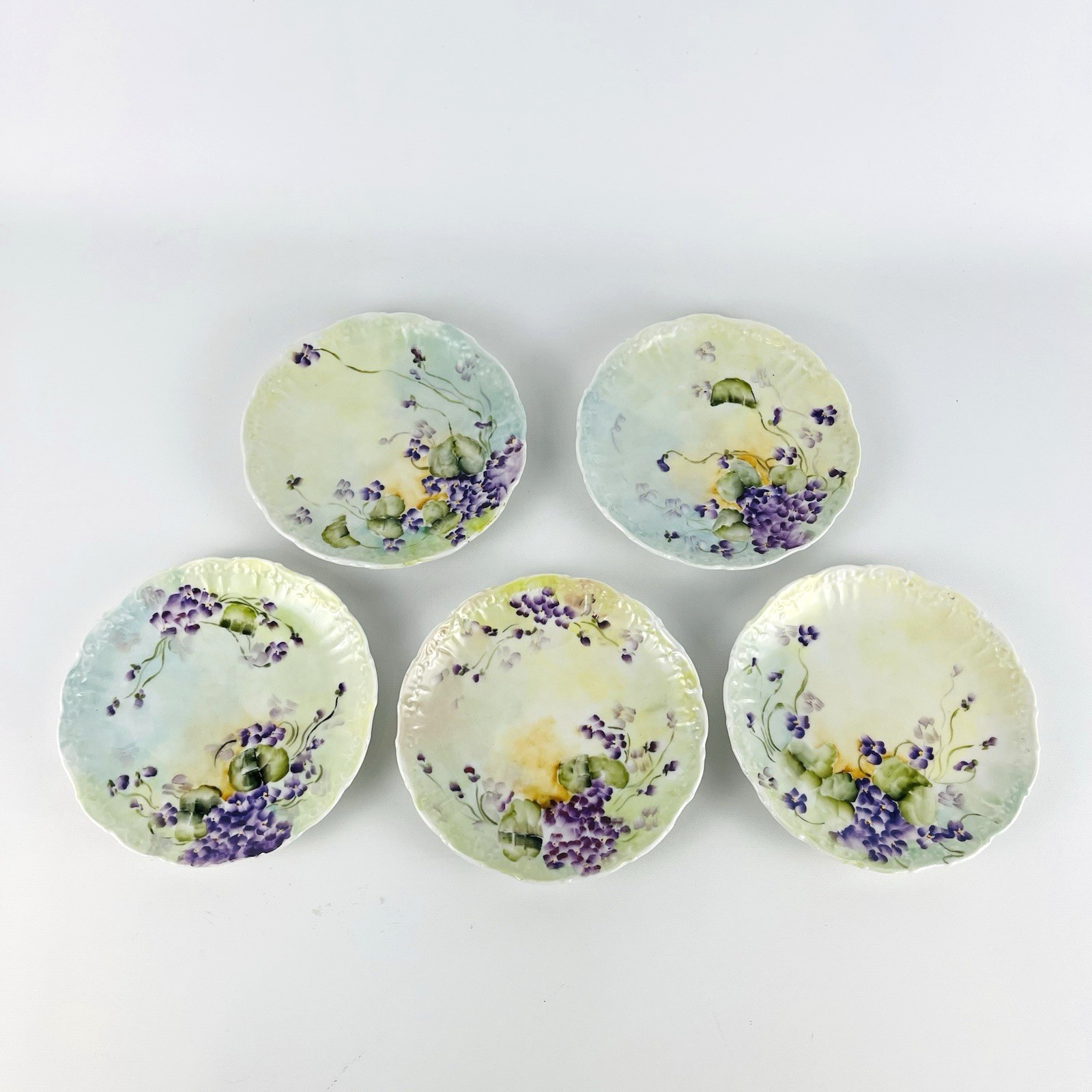 5 Antique Hand Painted Purple Violets 6″ Scalloped Dessert Cabinet Wall Plates