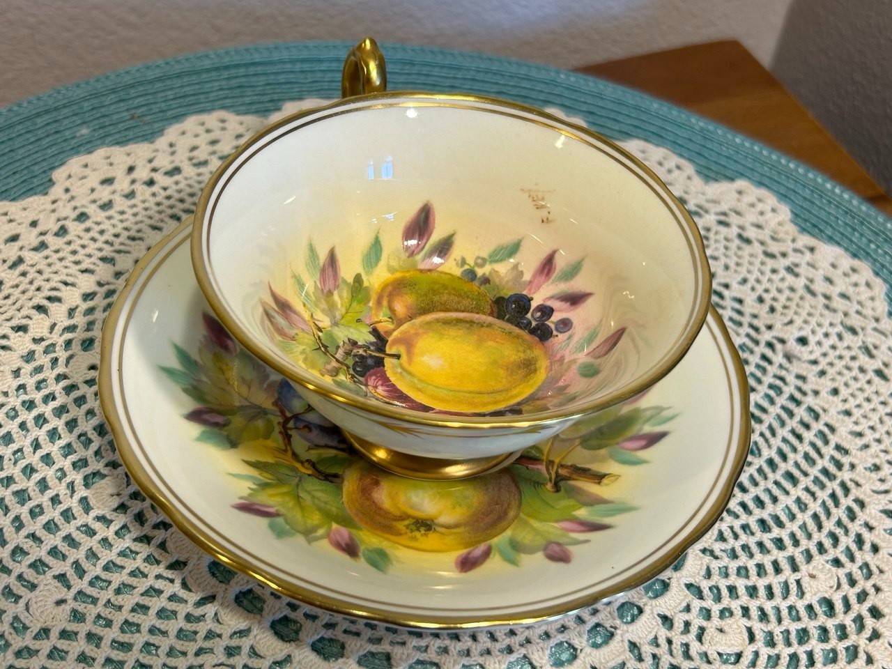VTG Royal Chelsea Teacup & Saucer matched Set signed F. Key hand painted 1940 s