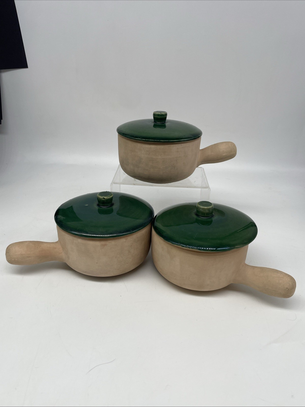 La Solana Pottery Natural Clay Body Green Lid & Body Made 1940’s-50’s Casserole