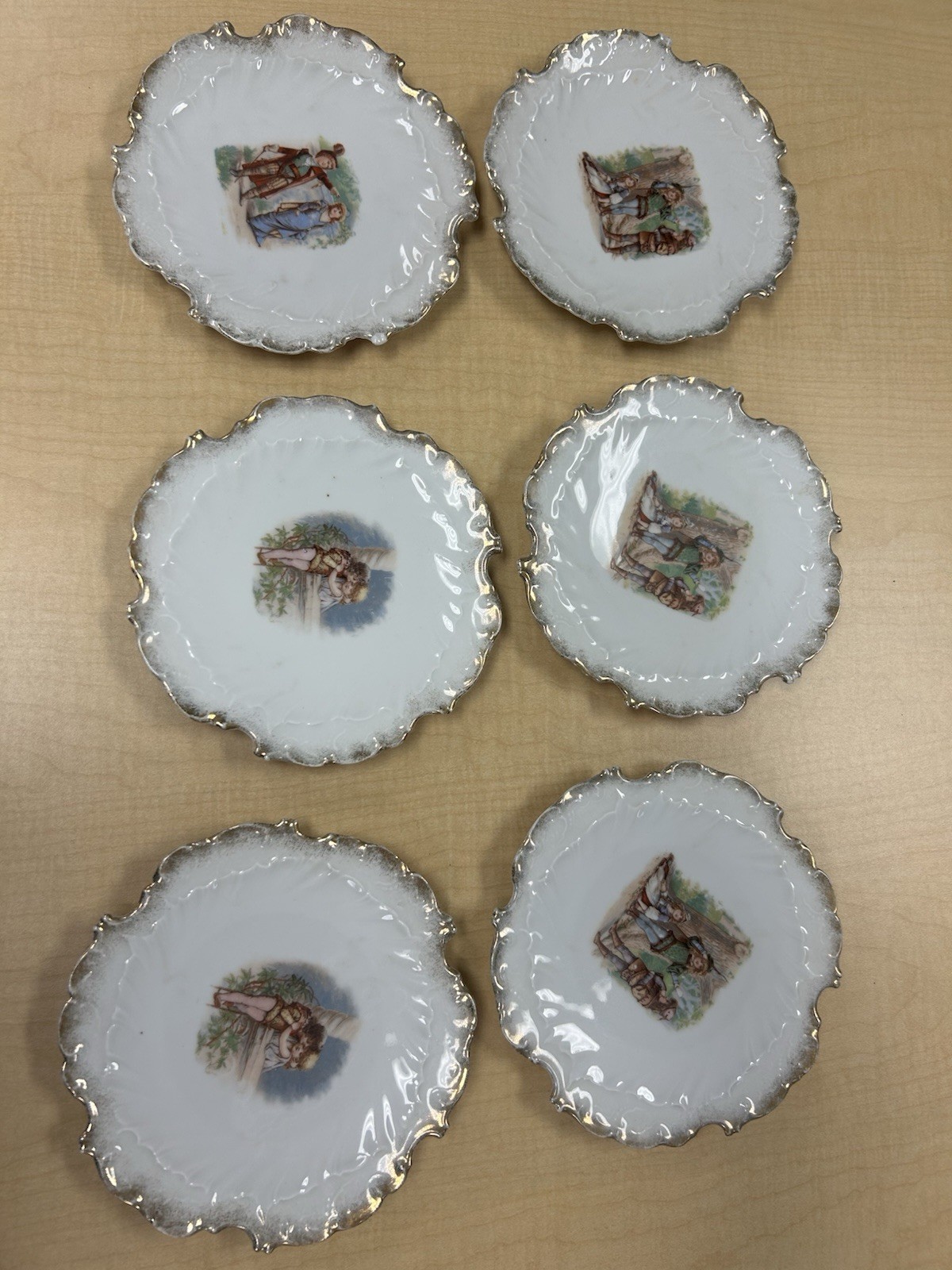 Victorian Themed Plates Set Of 6 With Guilded Scalloped Edges