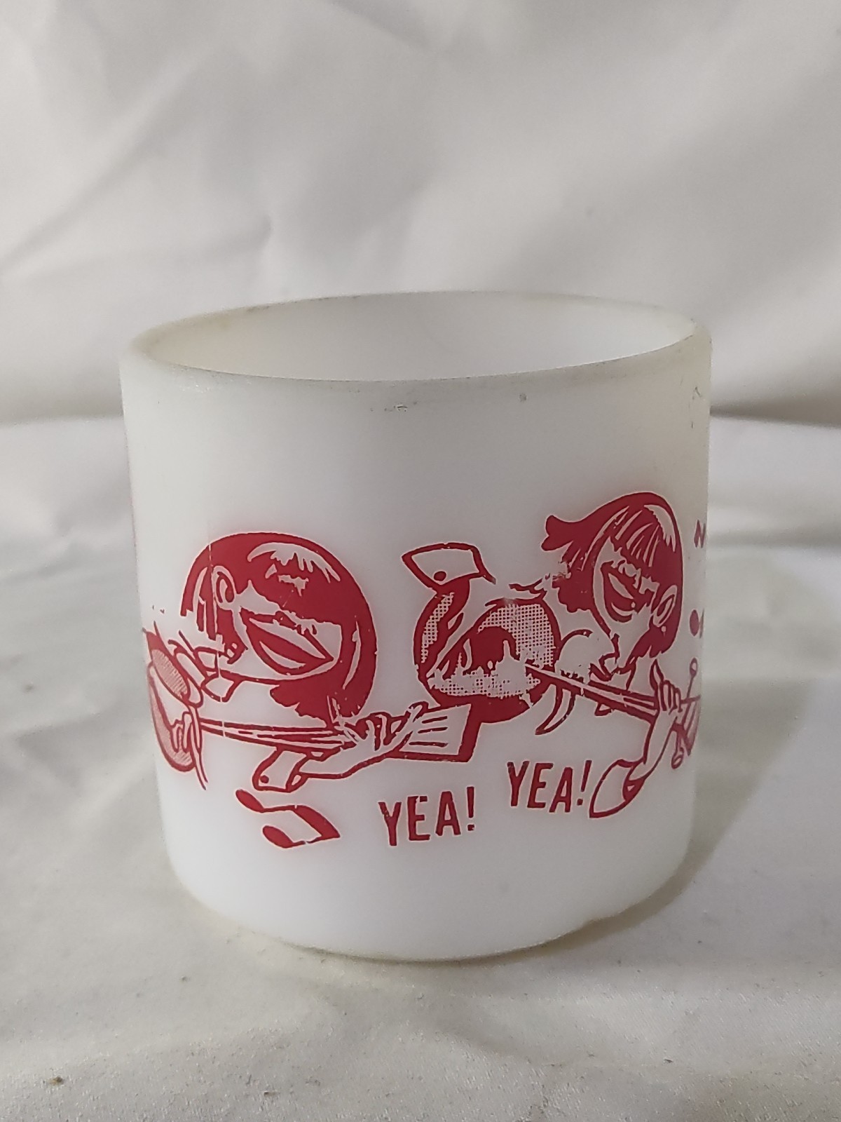 The Beatles YEA! YEA ! FEDERAL USA Milk Glass Coffee Cup mug RARE Fan 4