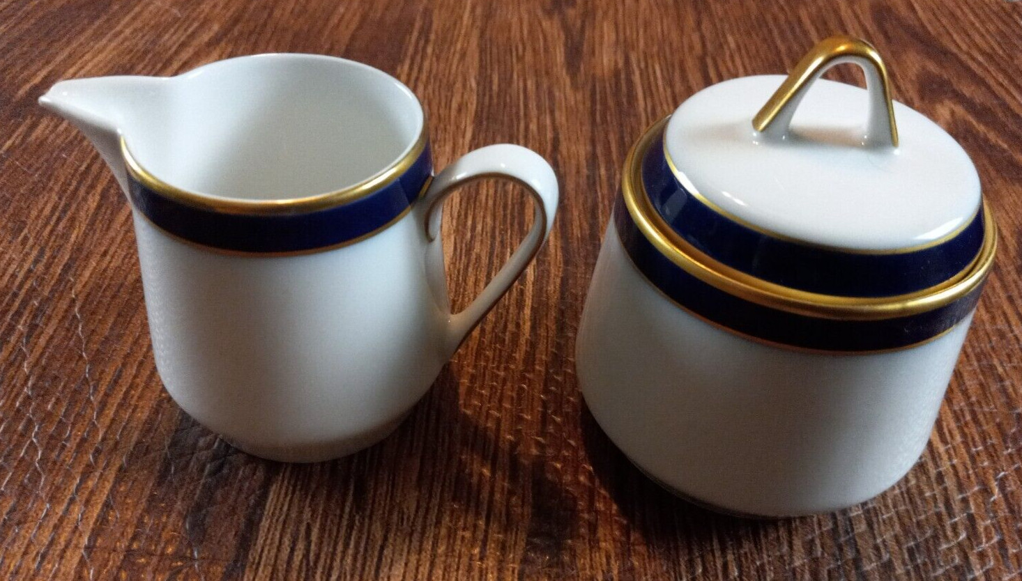 RUTSCHENREUTHER GERMANY BAVARIA CREAMER & COVERED SUGAR BOWL