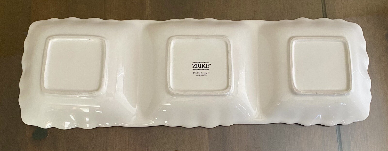 ZRIKE 3 SECTION FRUIT AND LEAF DIVIDED SERVING DISH – PEARS, GRAPES, STRAWBERRY