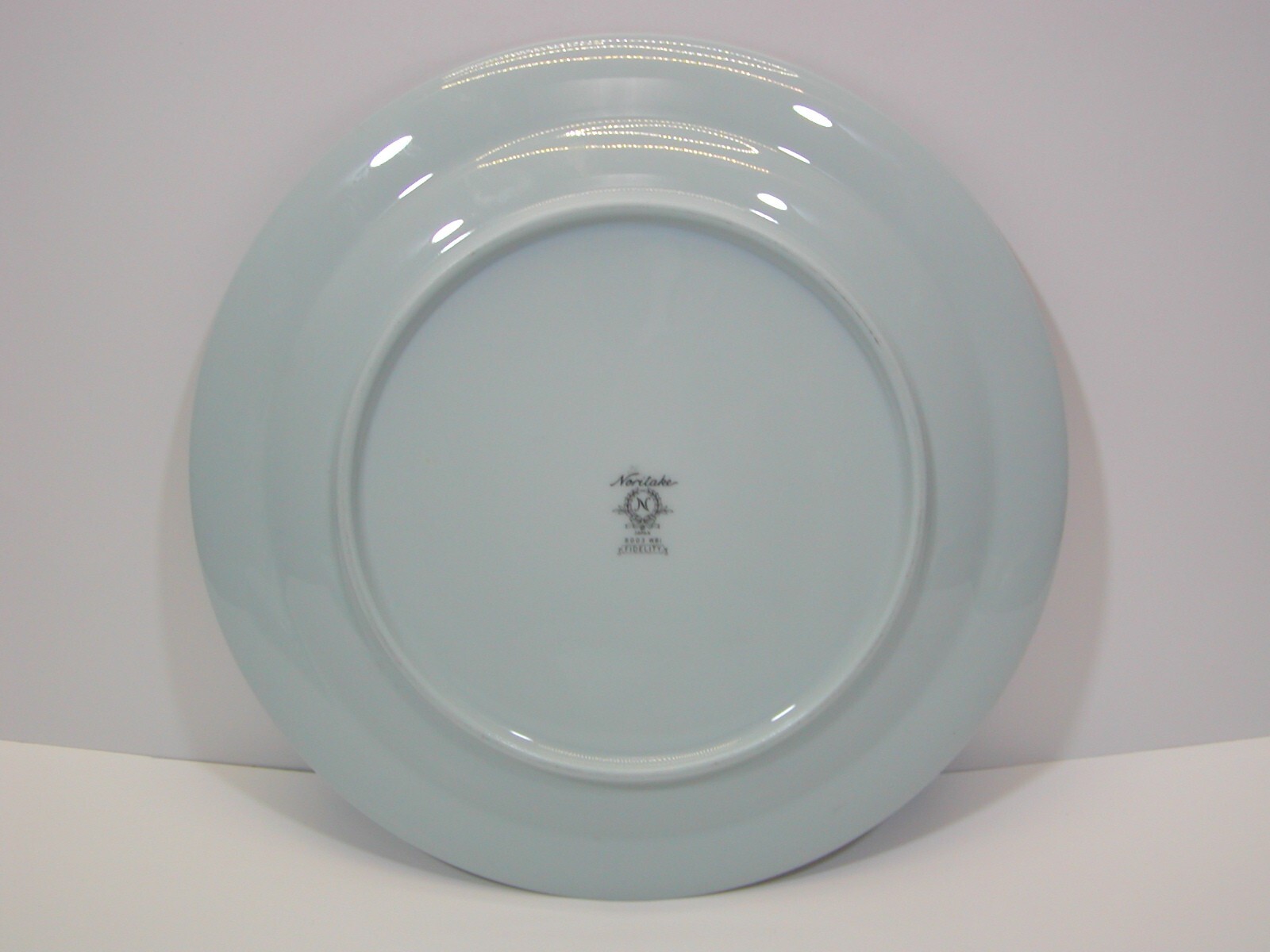 4 NORITAKE FIDELITY 10-3/8″ USED DINNER PLATES 8003 W81