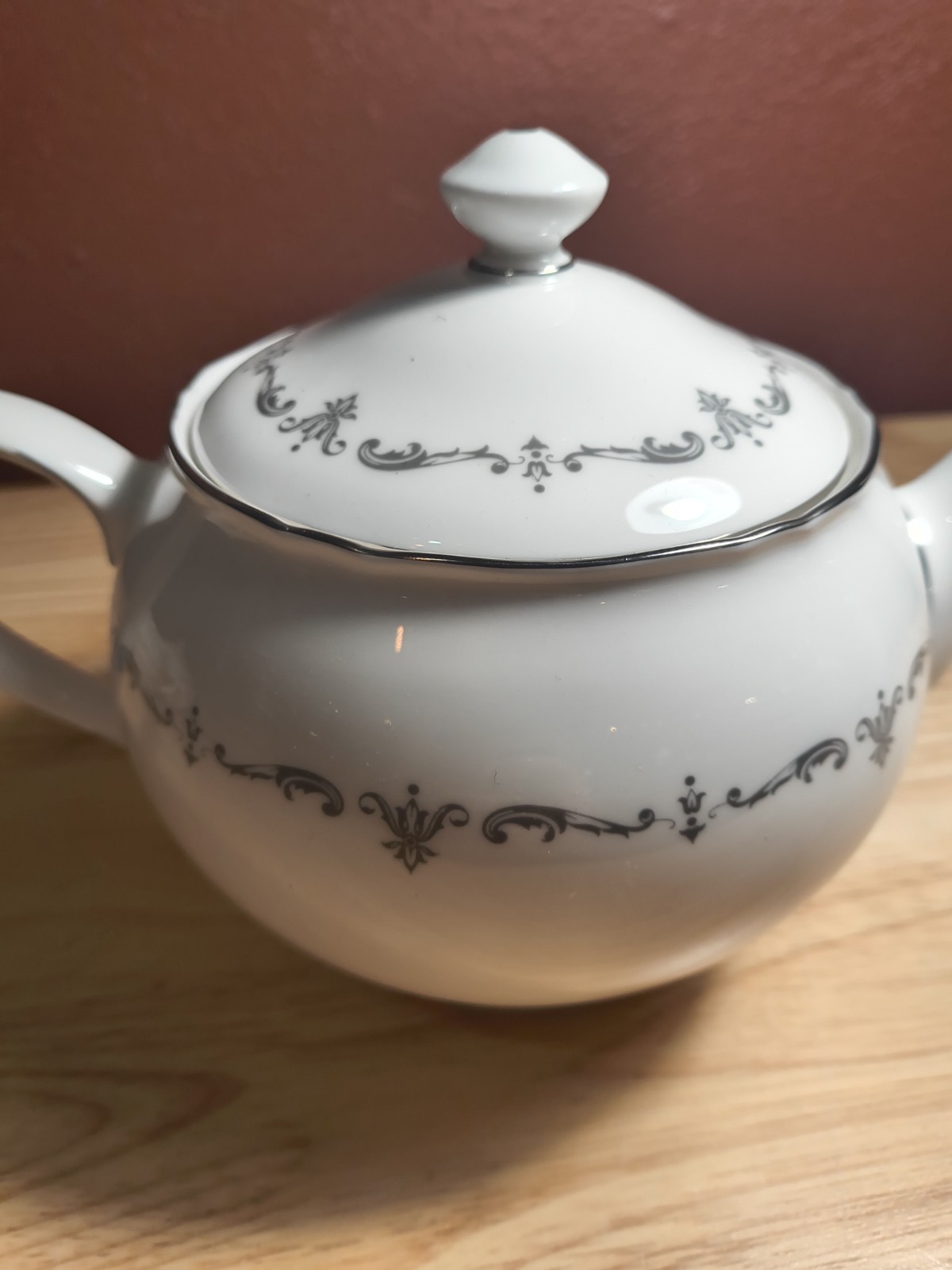 Royal Worcester Silver Chantilly Teapot with Lid 1963