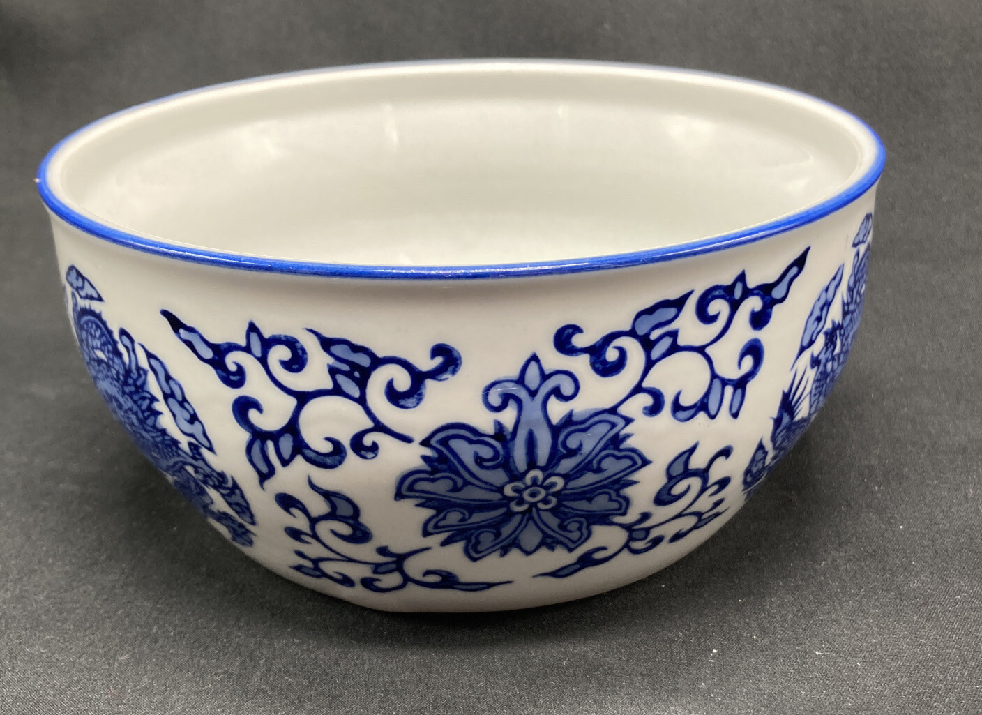 Yokohama Studio Japan Hand Painted Blue White 5” & 4” Porcelain Bowl