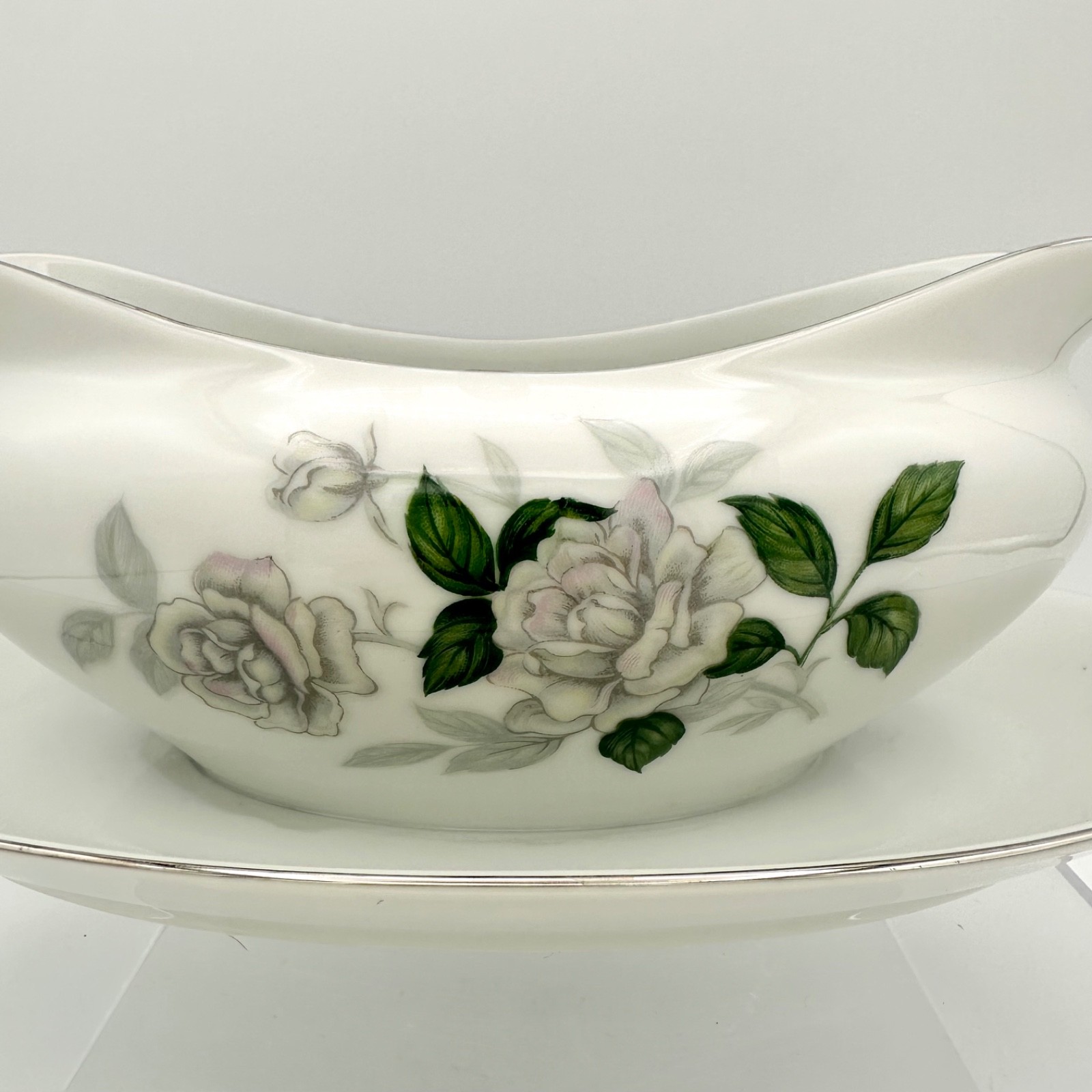 Sone China GRAY PEARL PLATINUM TRIM Gravy Boat Att. Underplate Roses #1873 Japan