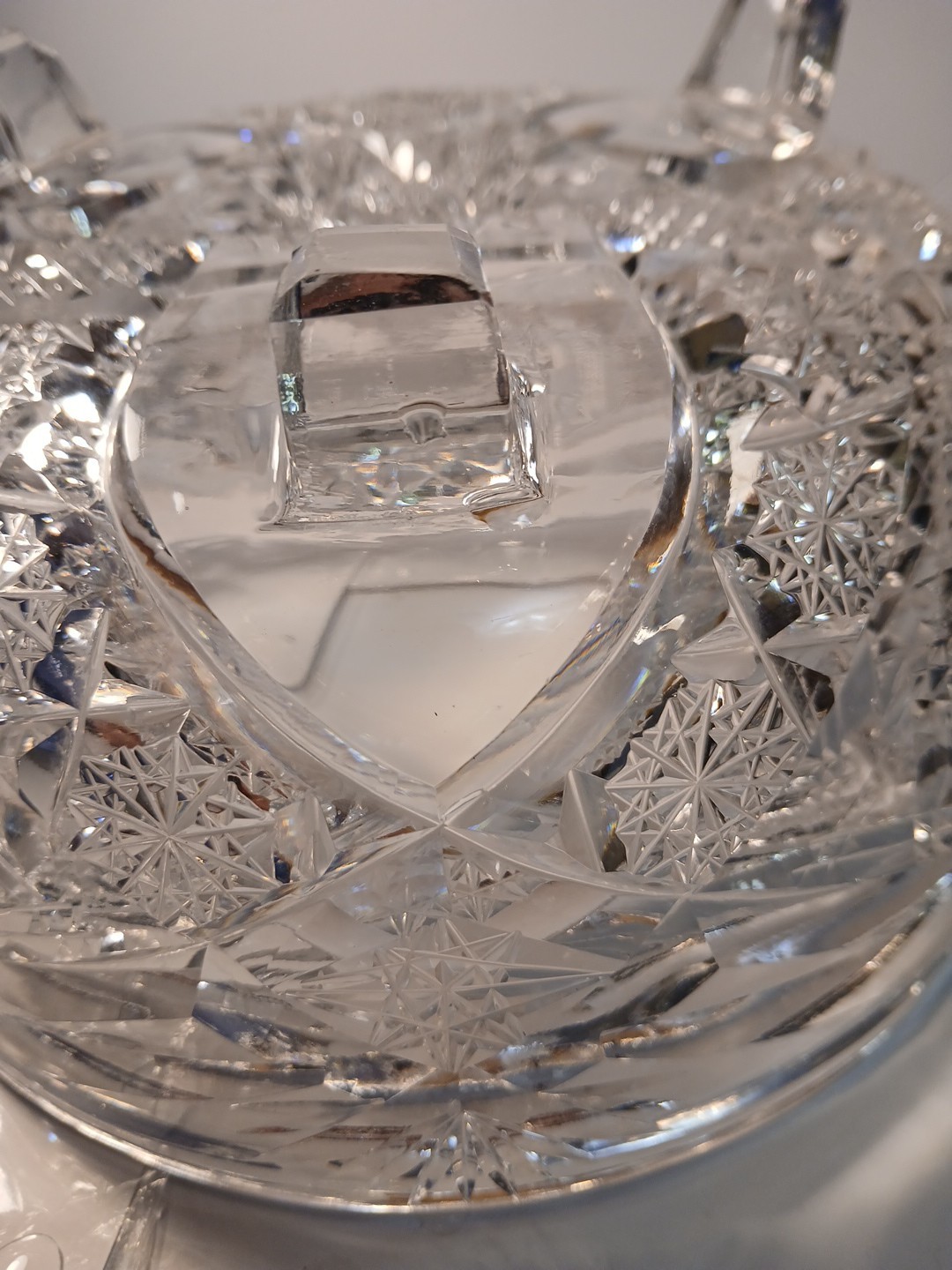 Crystal Leaded 3 Footed Cut Glass Centerpiece/Serving Bowl Weighs Over 4 Pounds