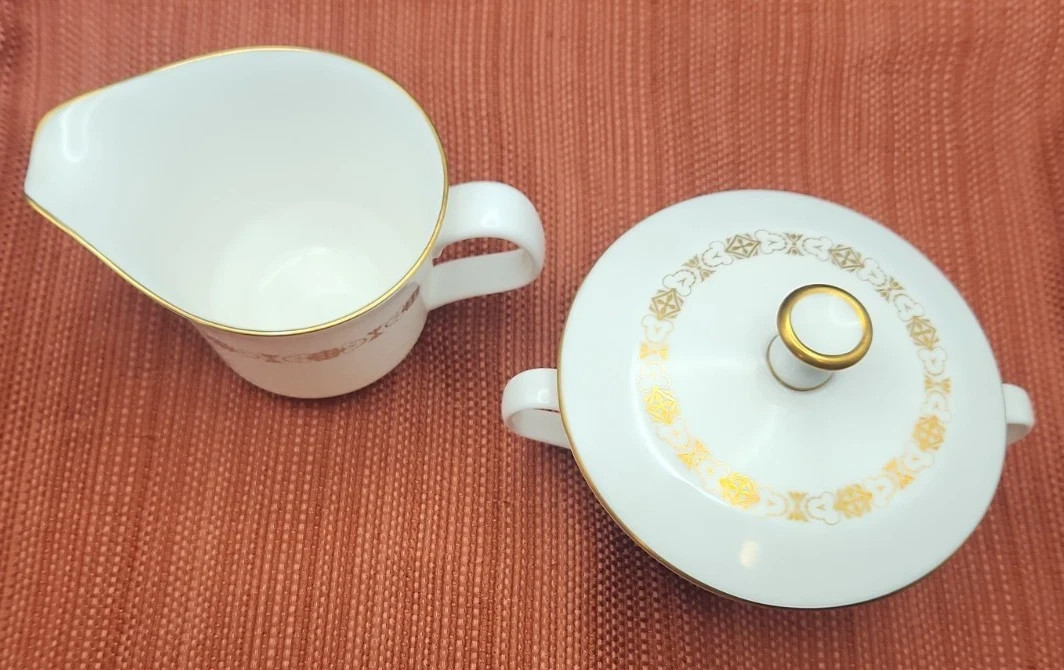 VTG 1965 MCM Minton Dinnerware Golden Diadem H-5270 79 Pieces 12 Place Settings+