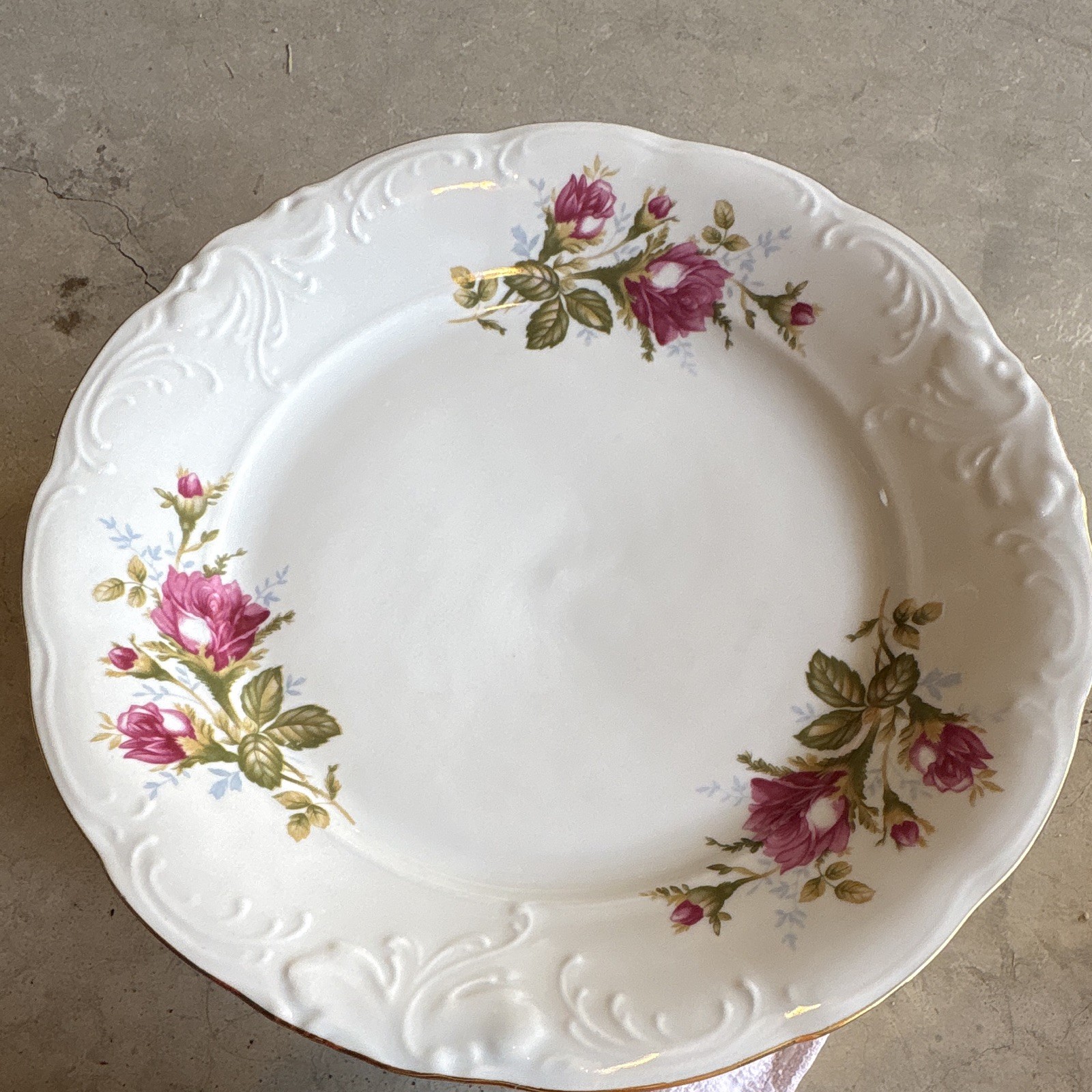 Wawel Floral Porcelain Dinner Plates White Pink Green Gold Trim Made in Poland