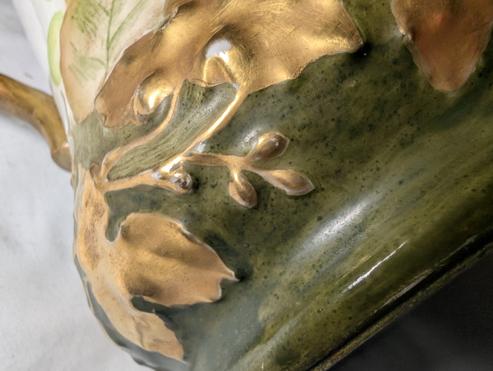 T&V LIMOGES Hand Painted Grapes & Gold Gilt Pitcher 15.5″ Tall Grape Vine Leaves
