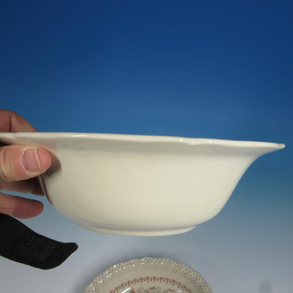 Royal Doulton – Grantham Floral – 2 Vegetable Serving Bowls – 1 Round, 1 Oval