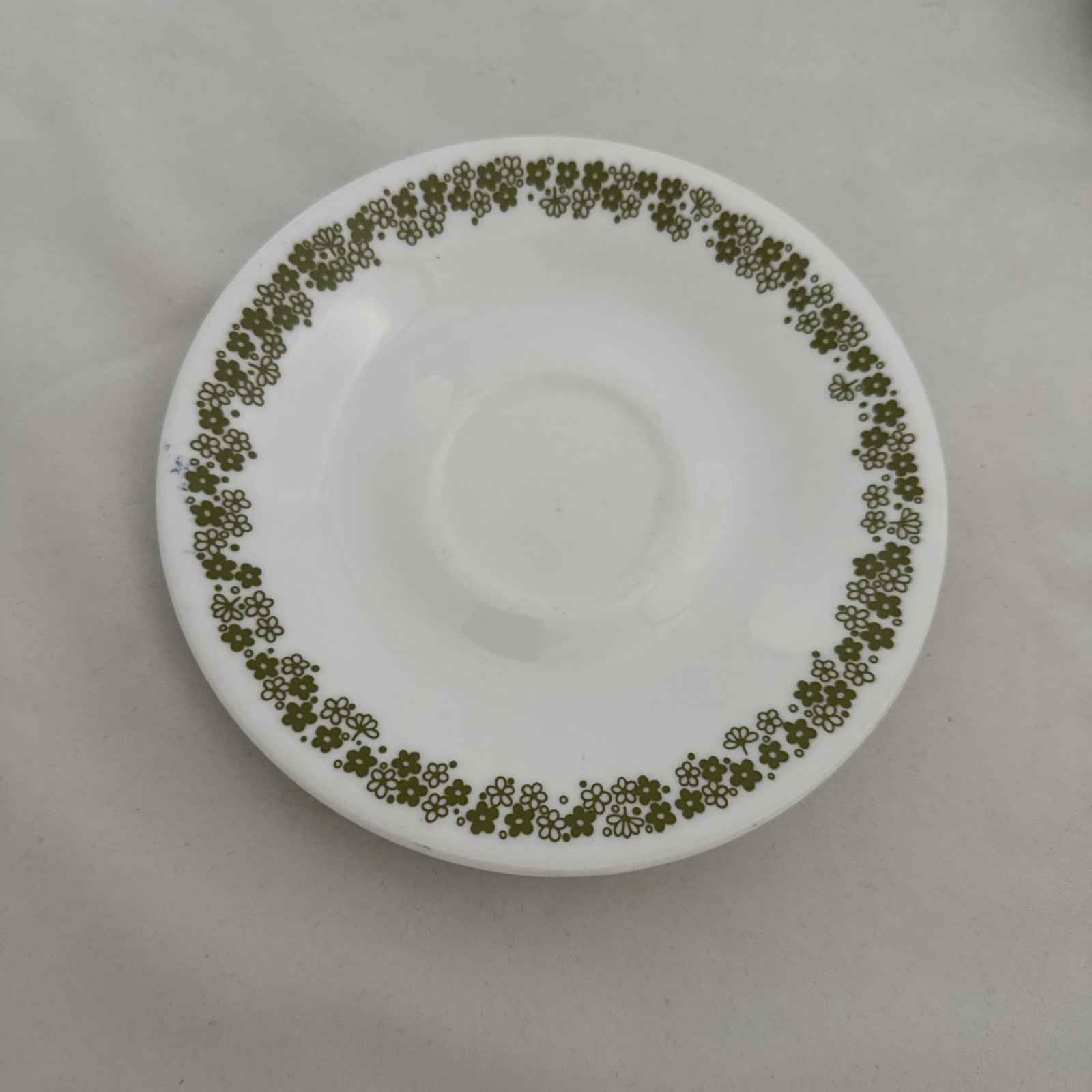Corelle by Corning Crazy Daisy Spring Blossom Saucers 6 1/4″ Vintage Set 8
