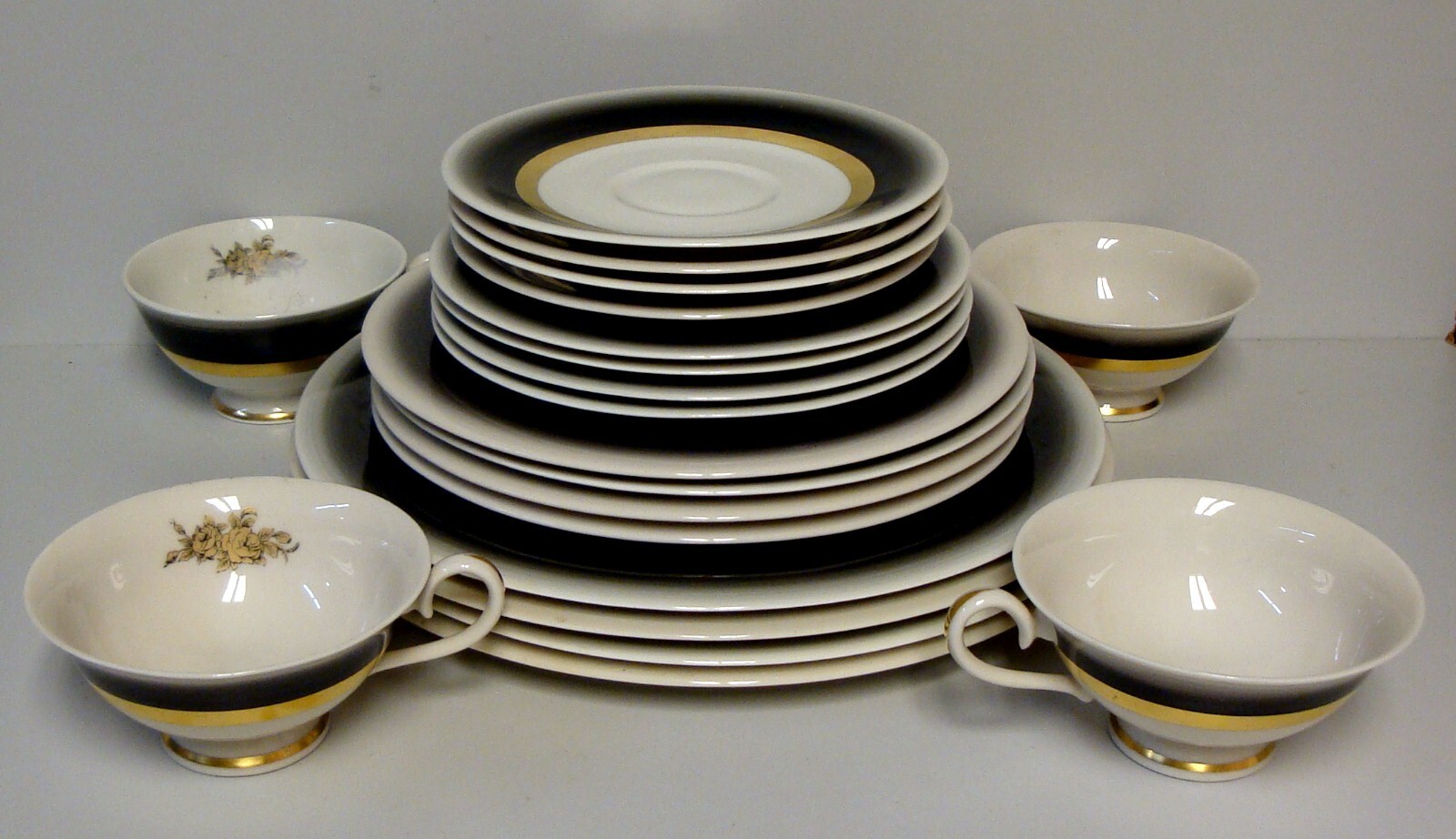 Crestwood FASCIA ROSE 20 Piece Set FOUR PLACE SETTINGS