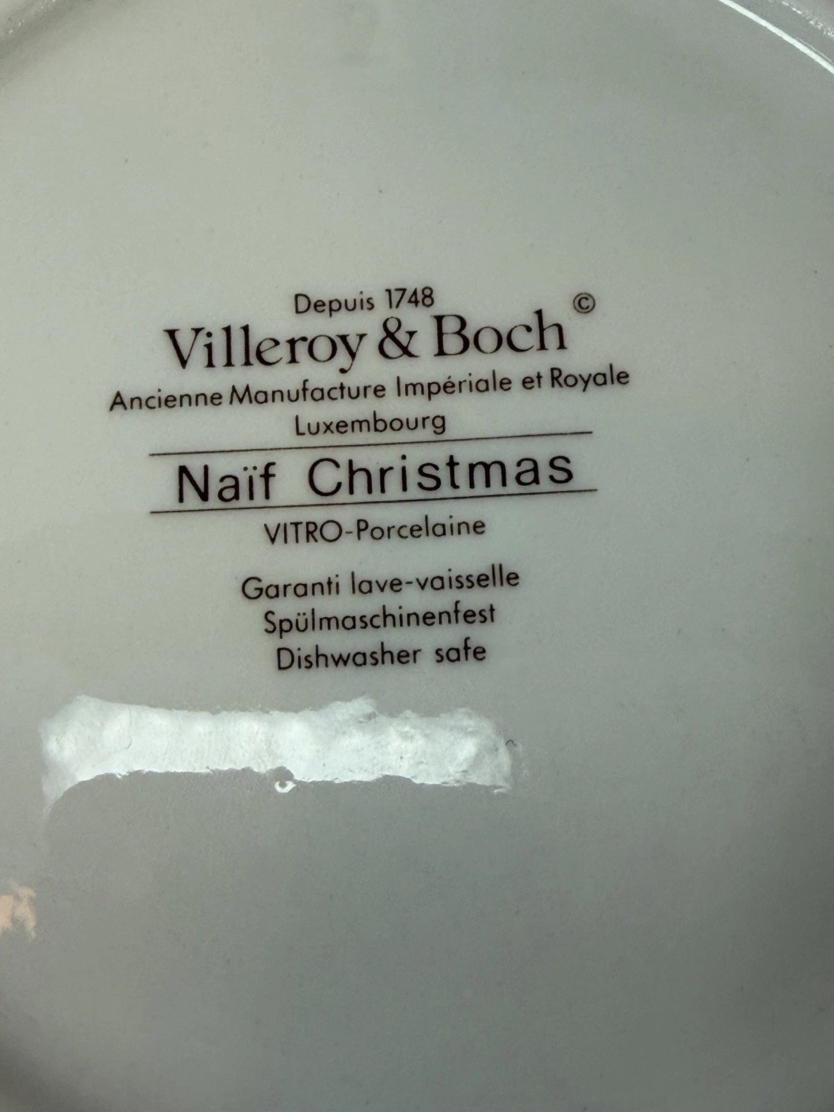 Villeroy & Boch NAIF CHRISTMAS Large Dish Box With Lid 5″ Trinket Candy Nuts