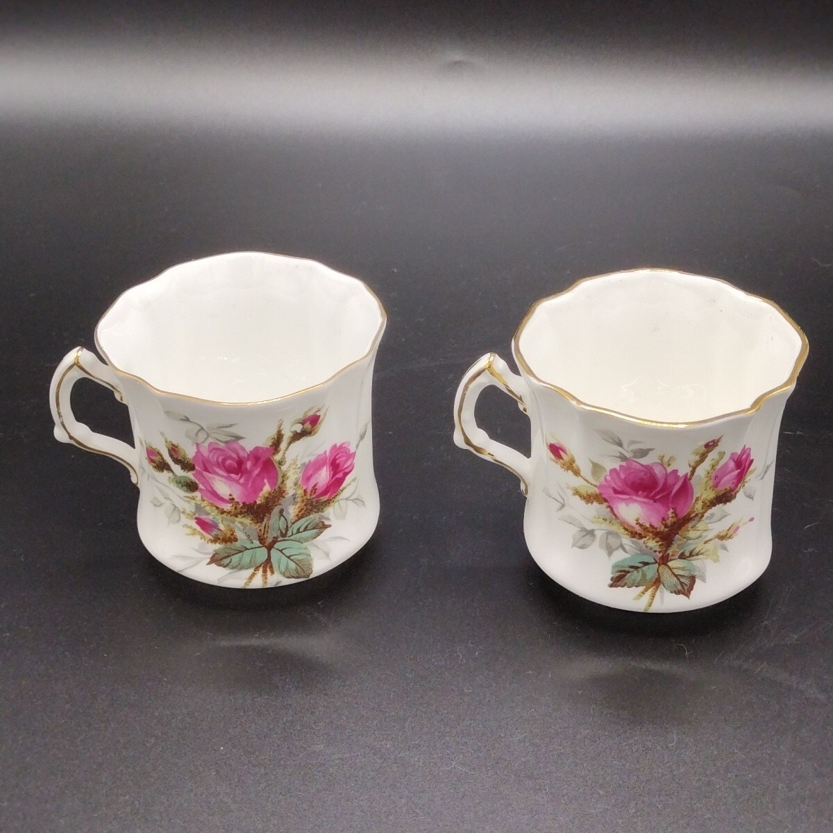 VTG Hammersley Bone China Grand Mother’s Rose Coffee Pot & 2 Flat Cups Gold Trim