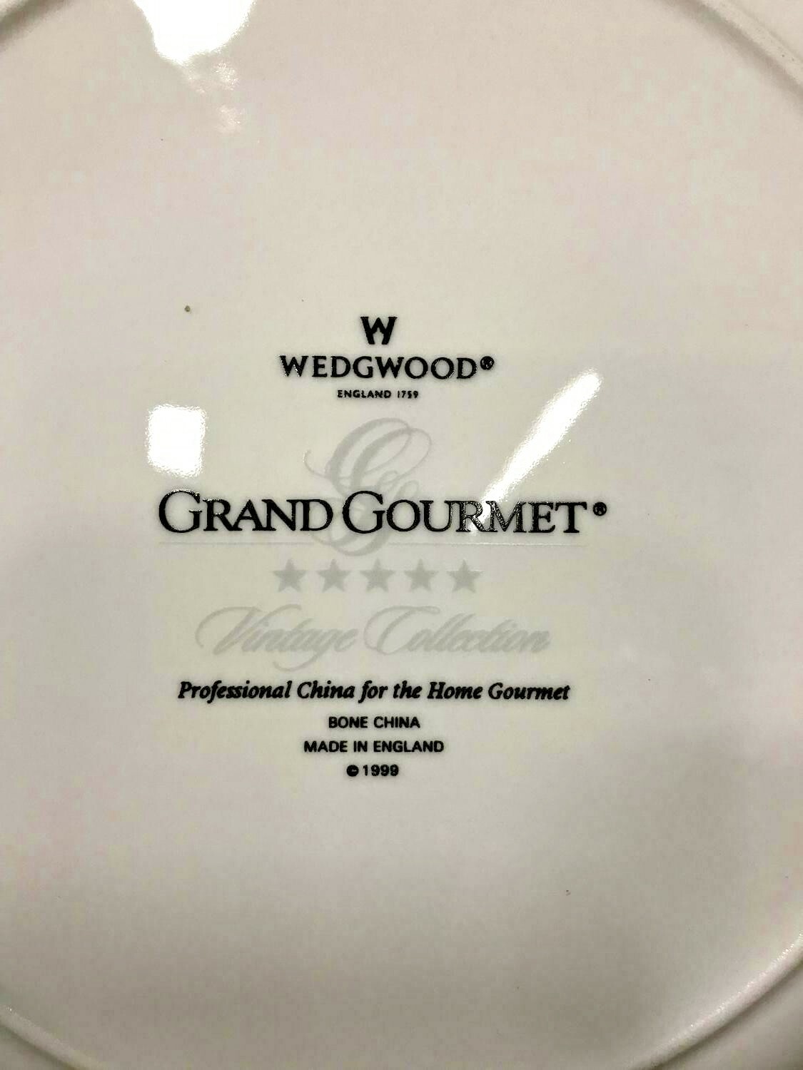 Wedgwood Grand Gourmet Sterling Vineyards Merlot 1997 Accent Plate New – Rare