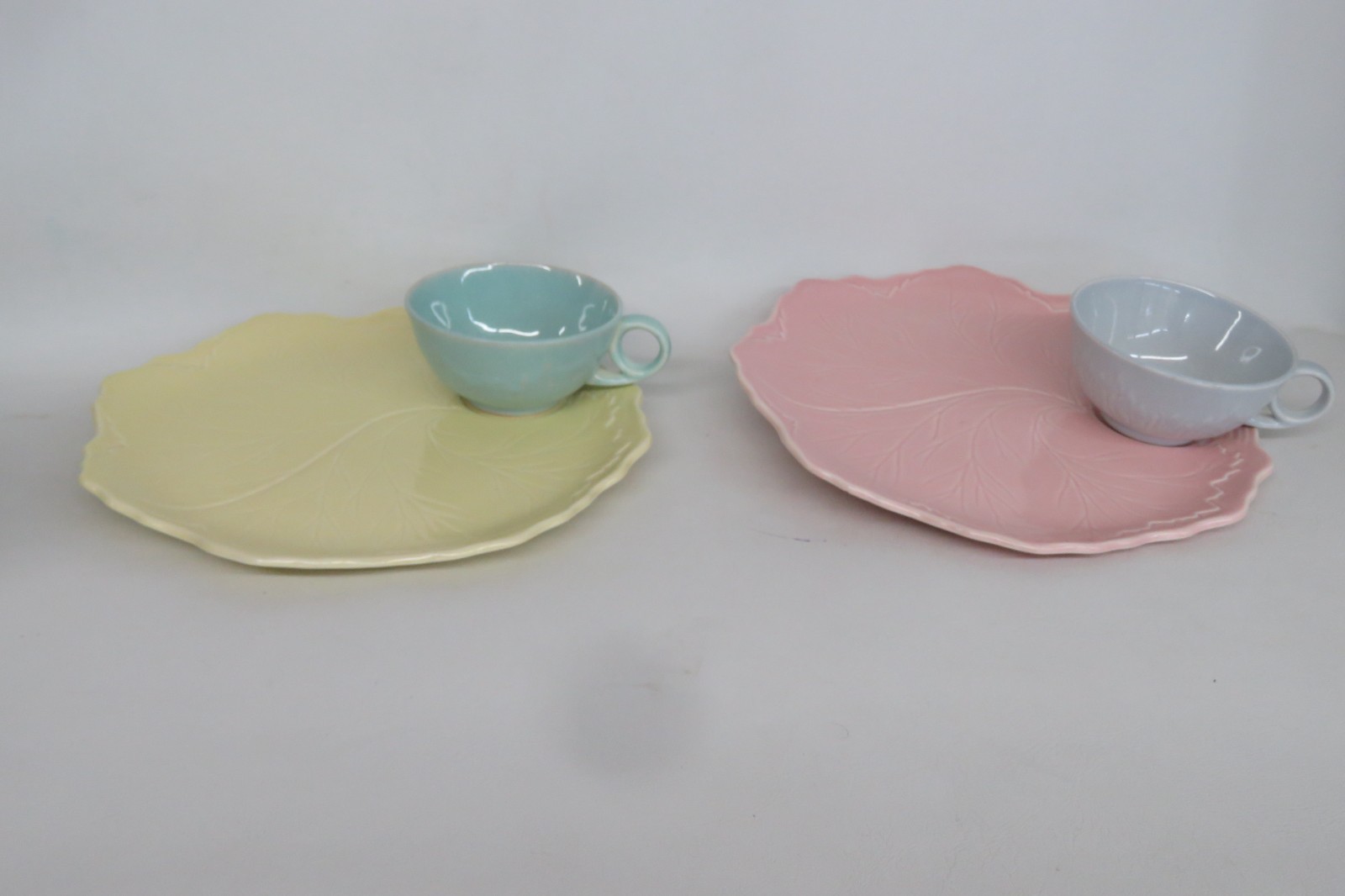 Taylor Smith Taylor Leaf Fantasy Ceramic Set of 15 Tea Cups and Plates 4906B