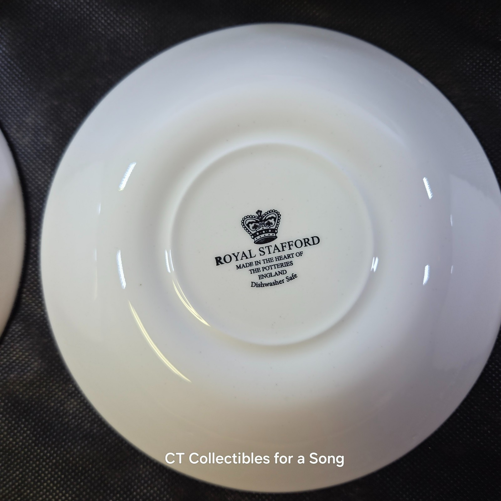 New Set 12 Royal Stafford Haunted Home Cereal Bowls 7 1/2″ Black & White in Box