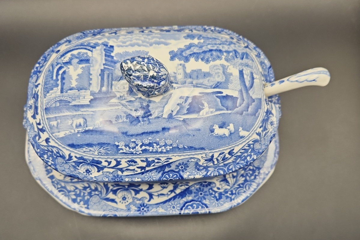 Stunning! Copeland Spode Sauce Tureen “Italian” Pattern 4-Piece Set CA 1891-1920