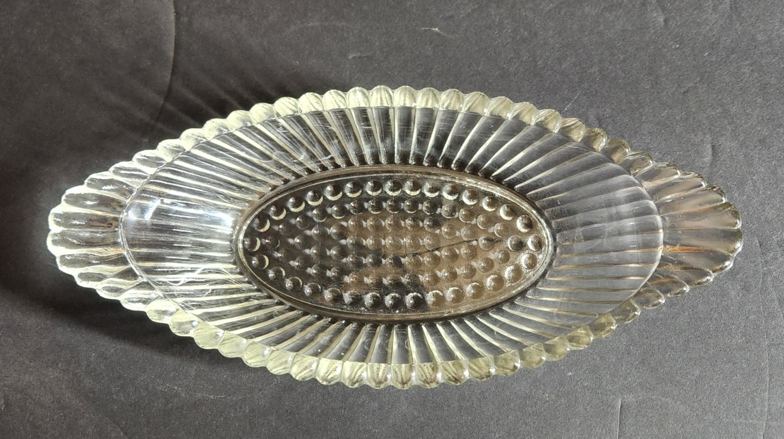 VTG Jeannette Clear Glass Banana Split Dish 9″ Long Oval MCM Handles