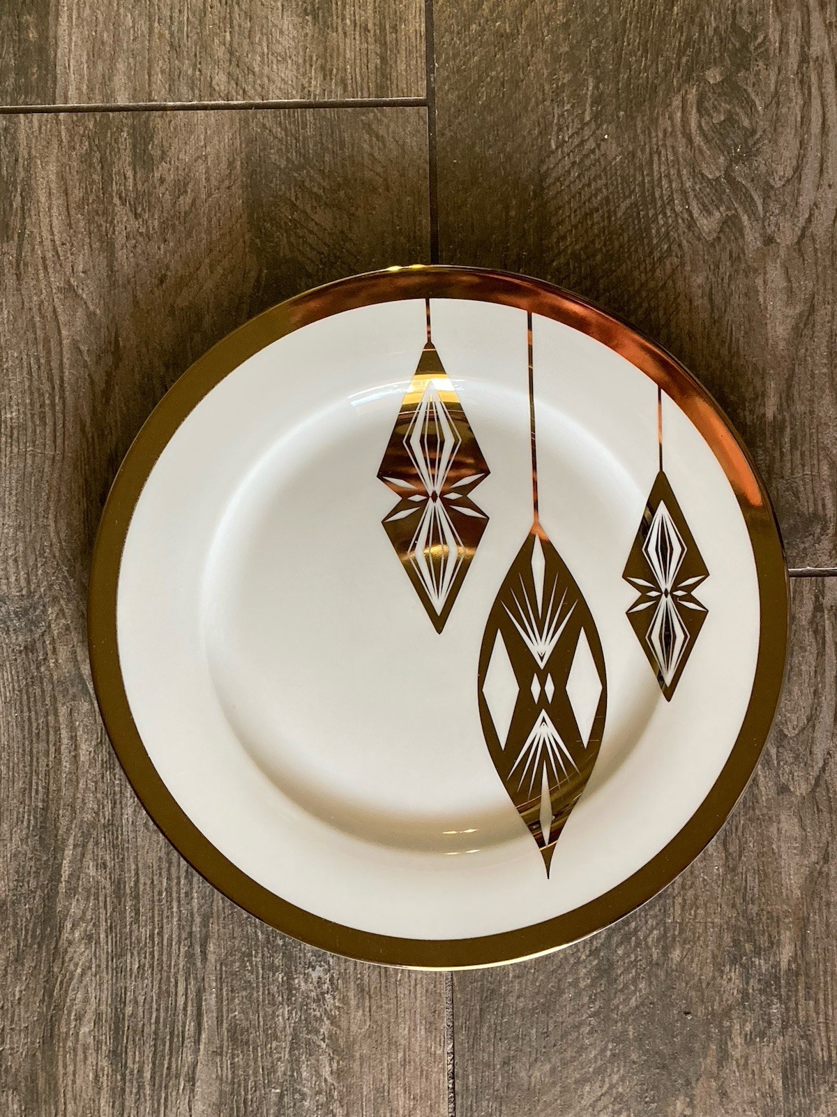 Holiday Home MIDNIGHT HOUR Dinner Plate 10.5 in. Christmas Ornaments GOLD &