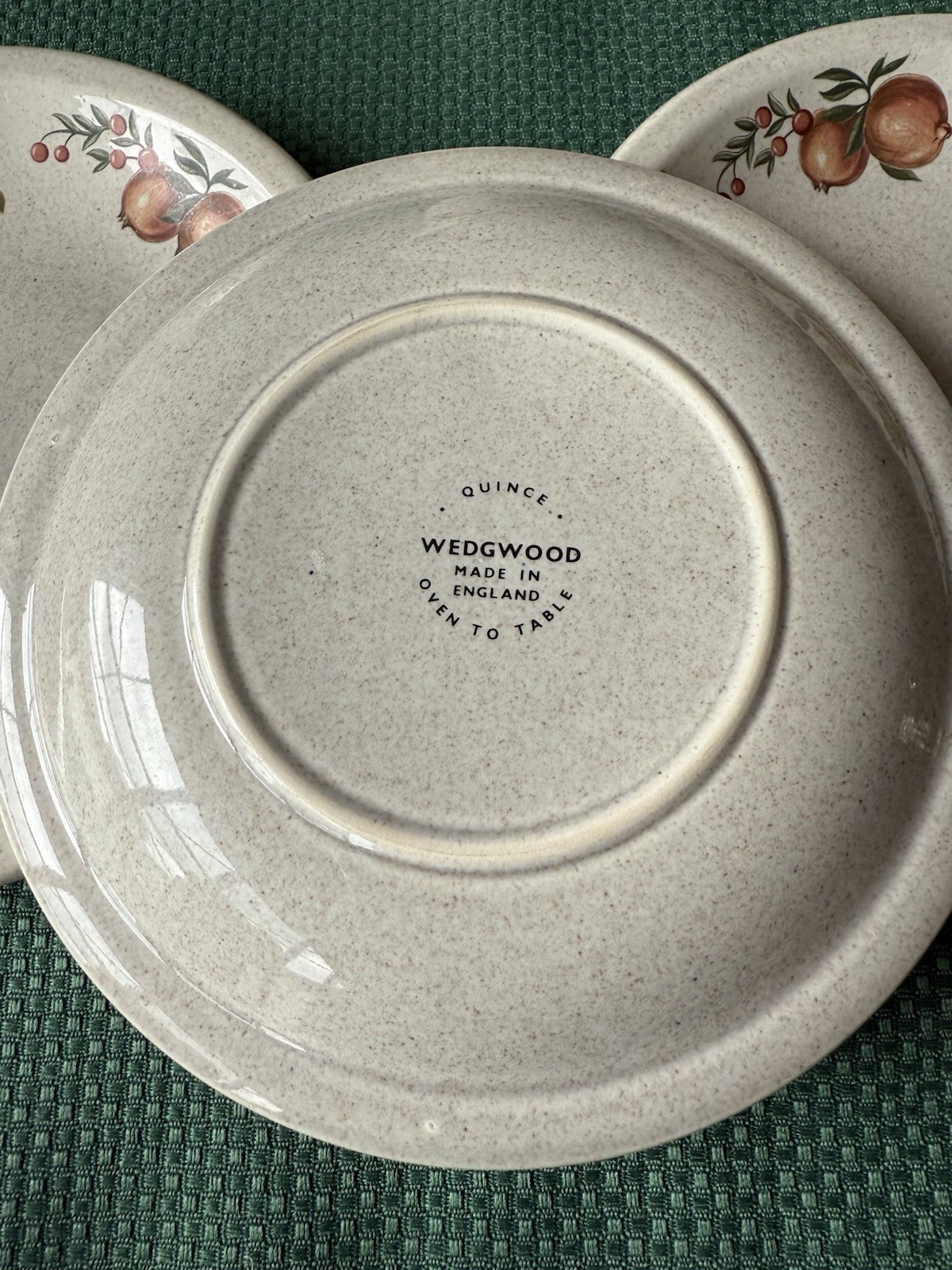 Wedgwood Quince 18Pc Place Setting Vintage Fruit Table Dish England Set