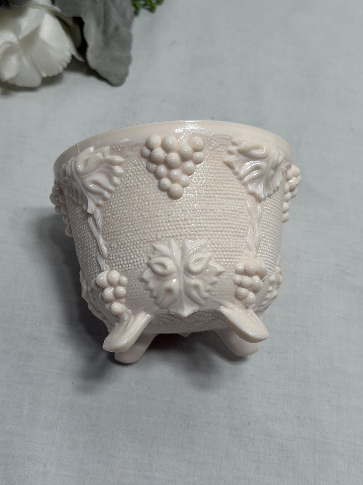 Vintage Jeannette Shell Pink Milk Glass Footed Candy Dish Grape & Vines 3.5” T