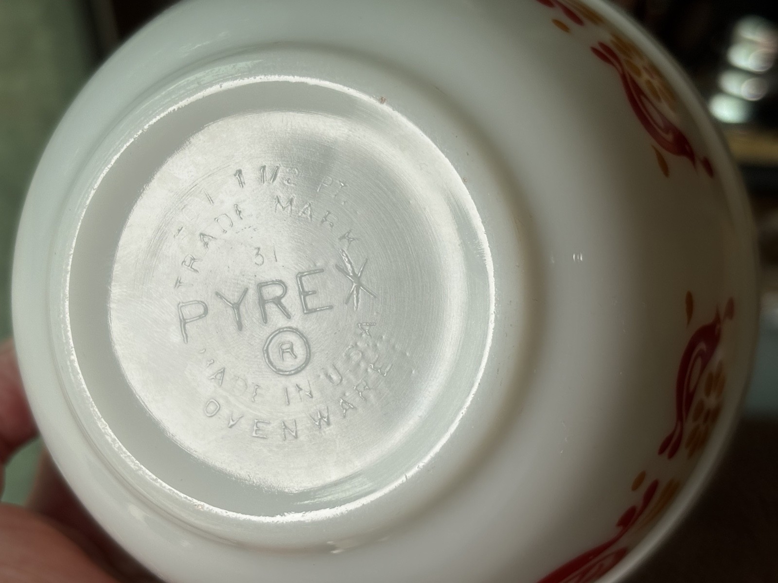Pyrex Orange Red Friendship 1 1/2Pt 401 Mixing Bowl Very Good Used Condition