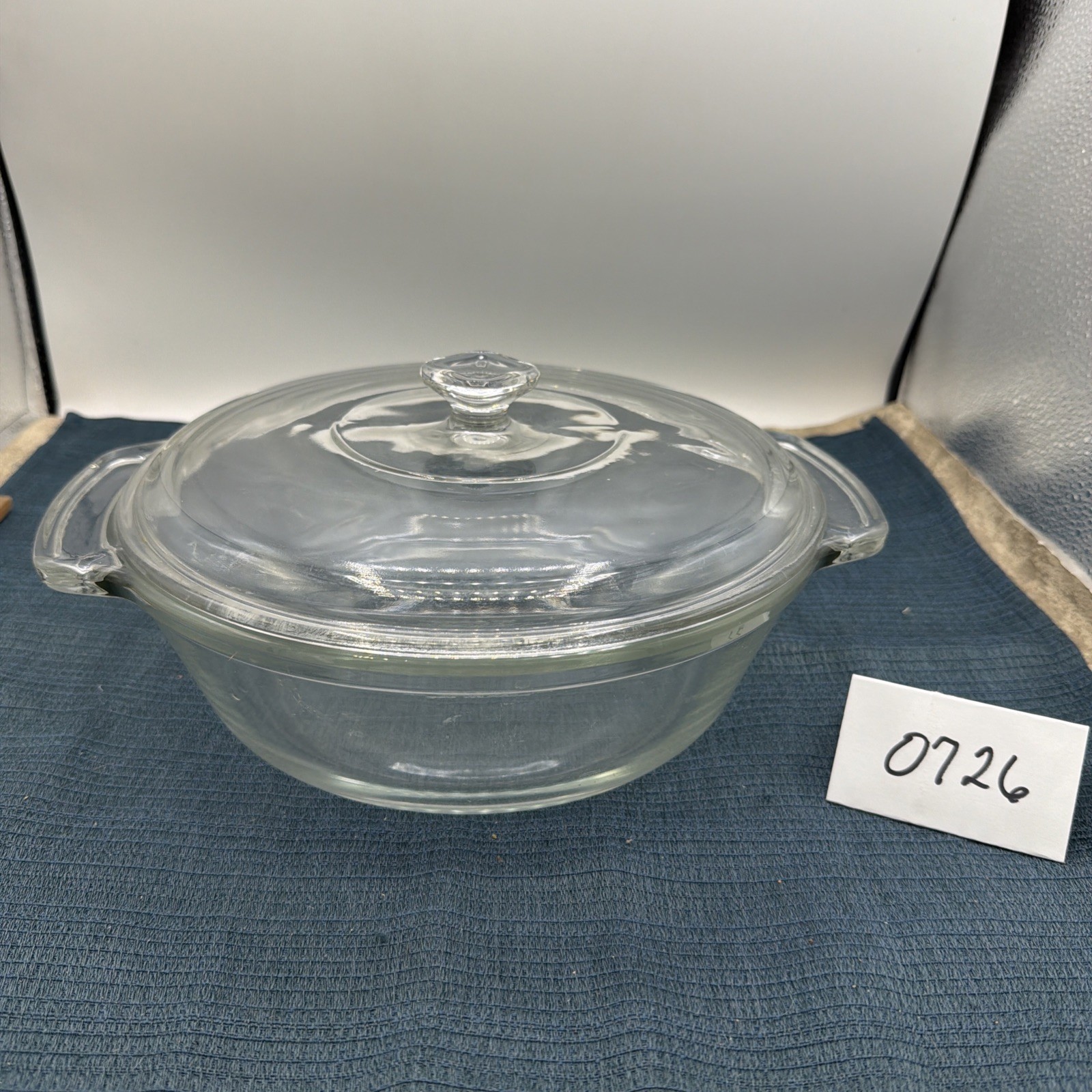 Anchor Hocking Casserole Bowl With Lid 9in
