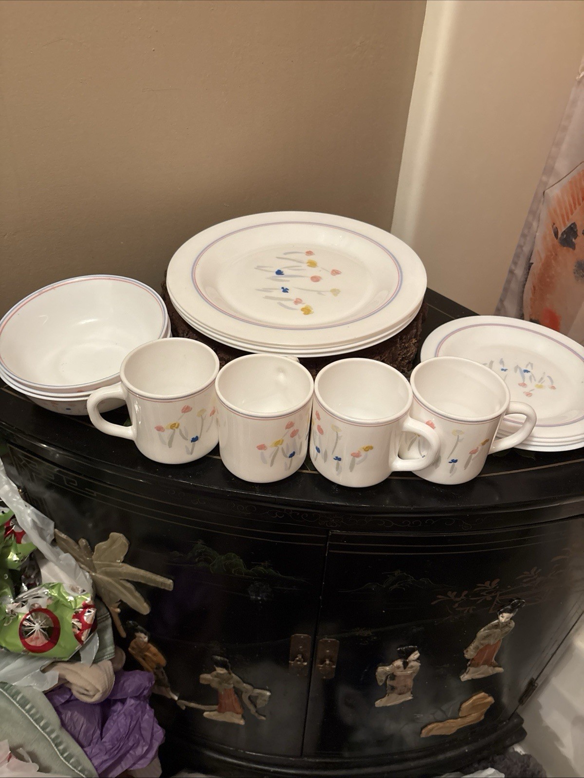 ARCOPAL France PASTORAL Vtg. Milk Glass 4 Salad 4 dinner, 3 soup bowls 4 Mugs