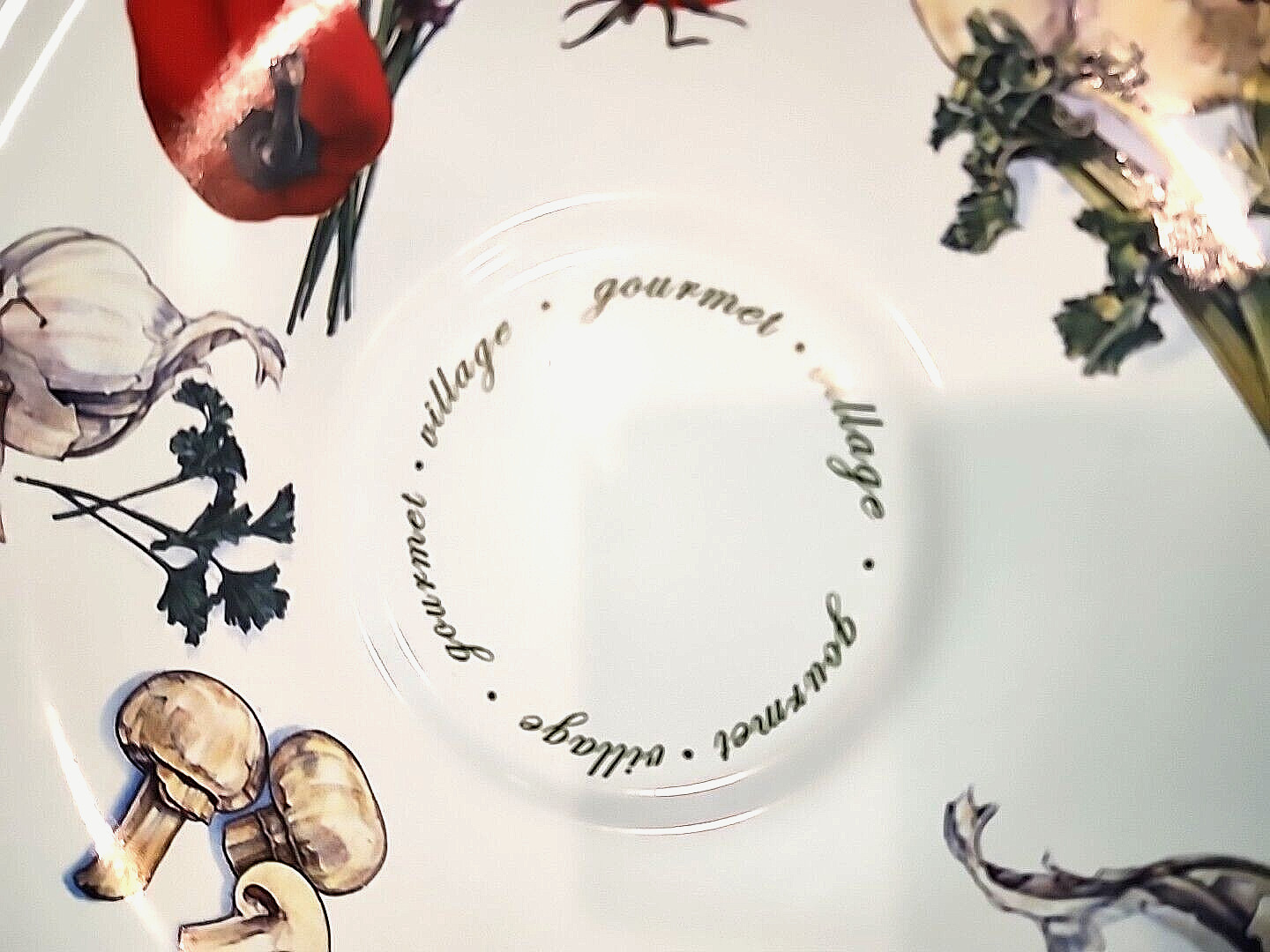 GOURMET VILLAGE CLASSIC CHIP and DIP Veggies Vegetable Pattern Plate & Bowl